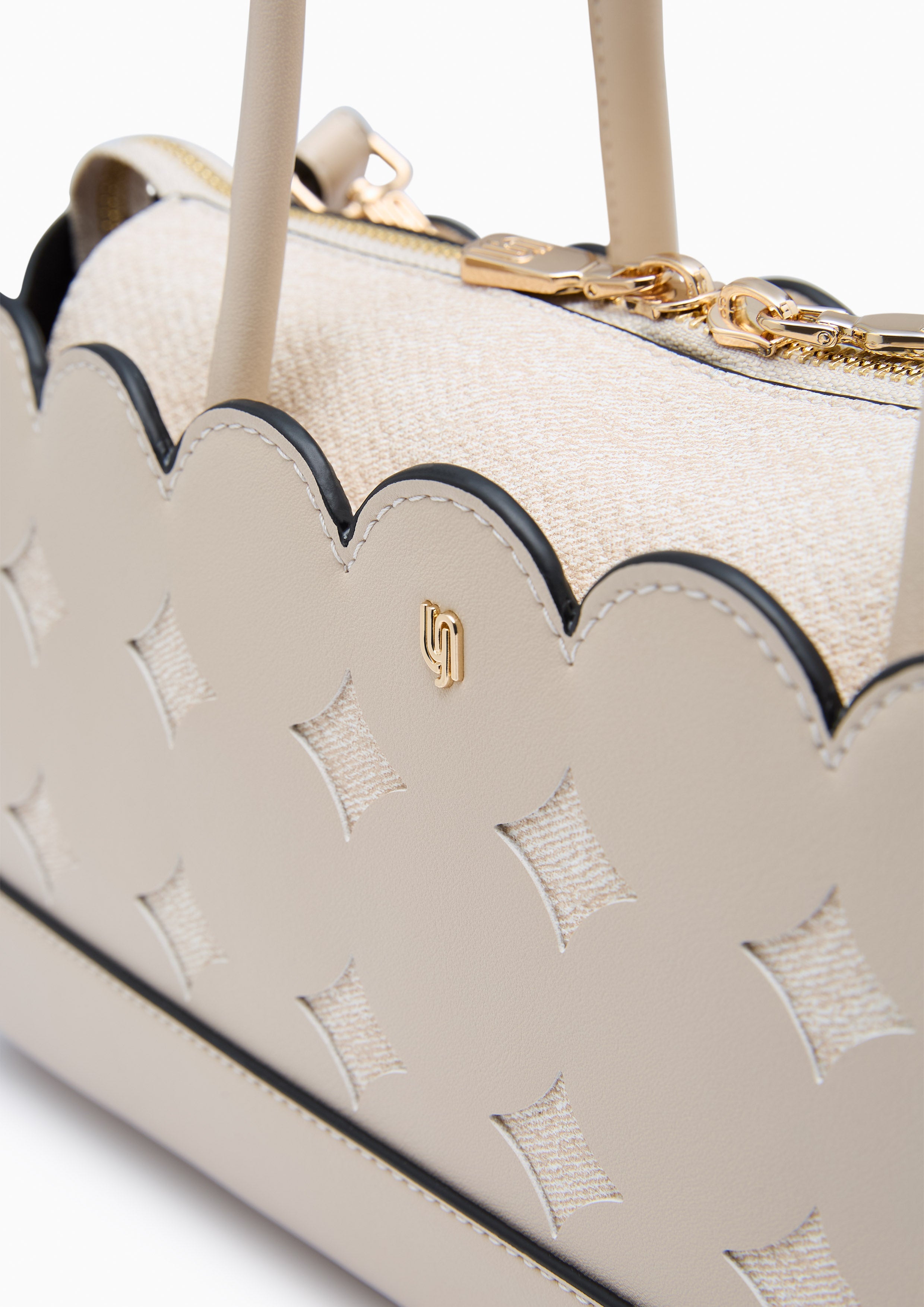 Abeny Infinite  M Shoulder Bag - Light Beige