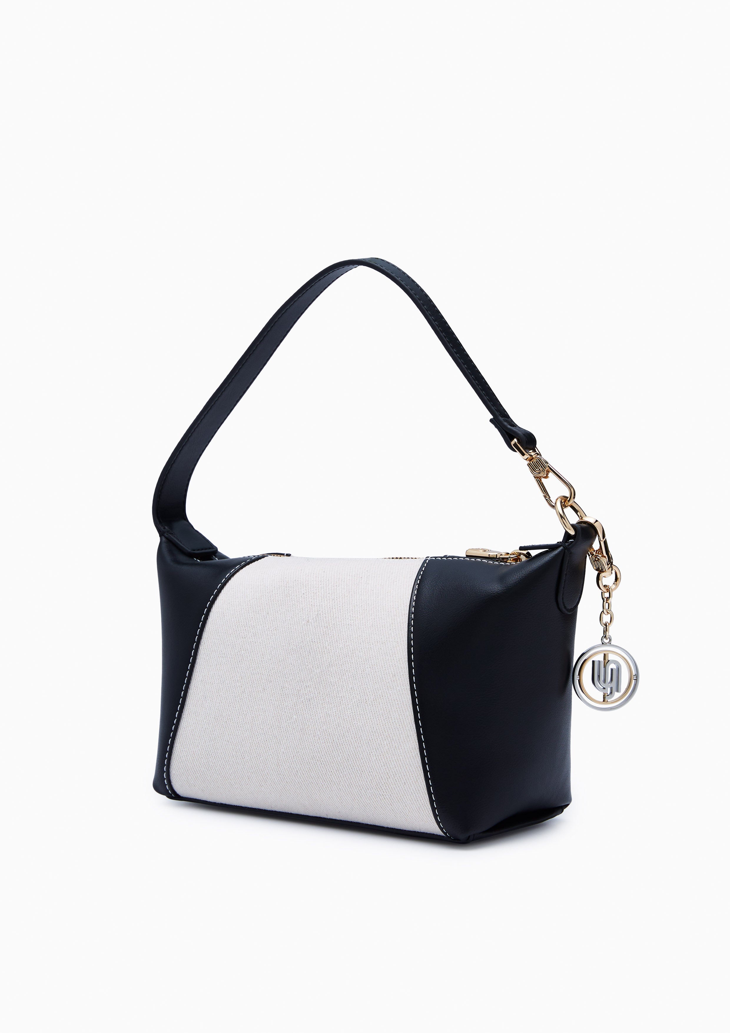 Malala  M Shoulder Bag - Black