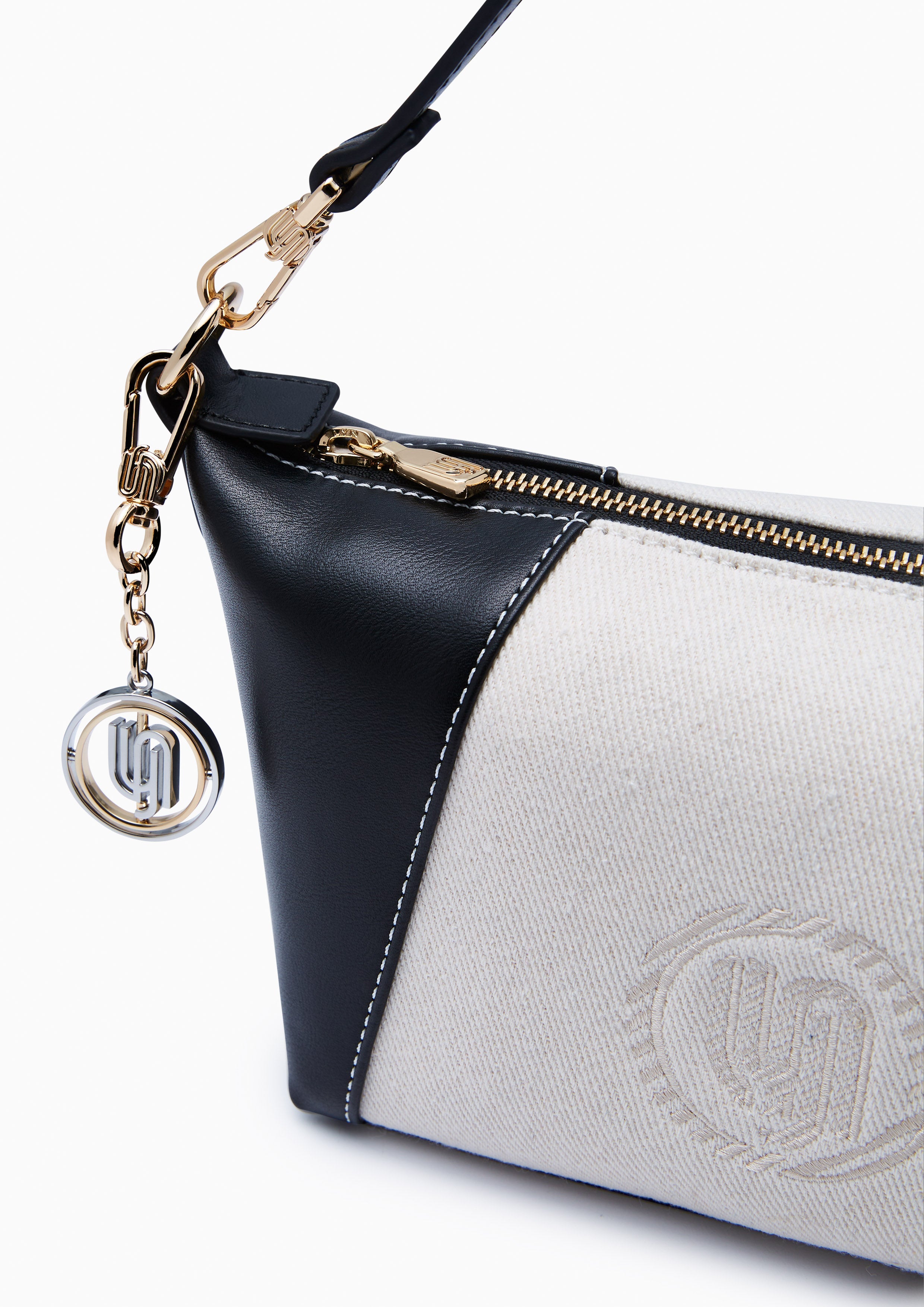 Malala  M Shoulder Bag - Black