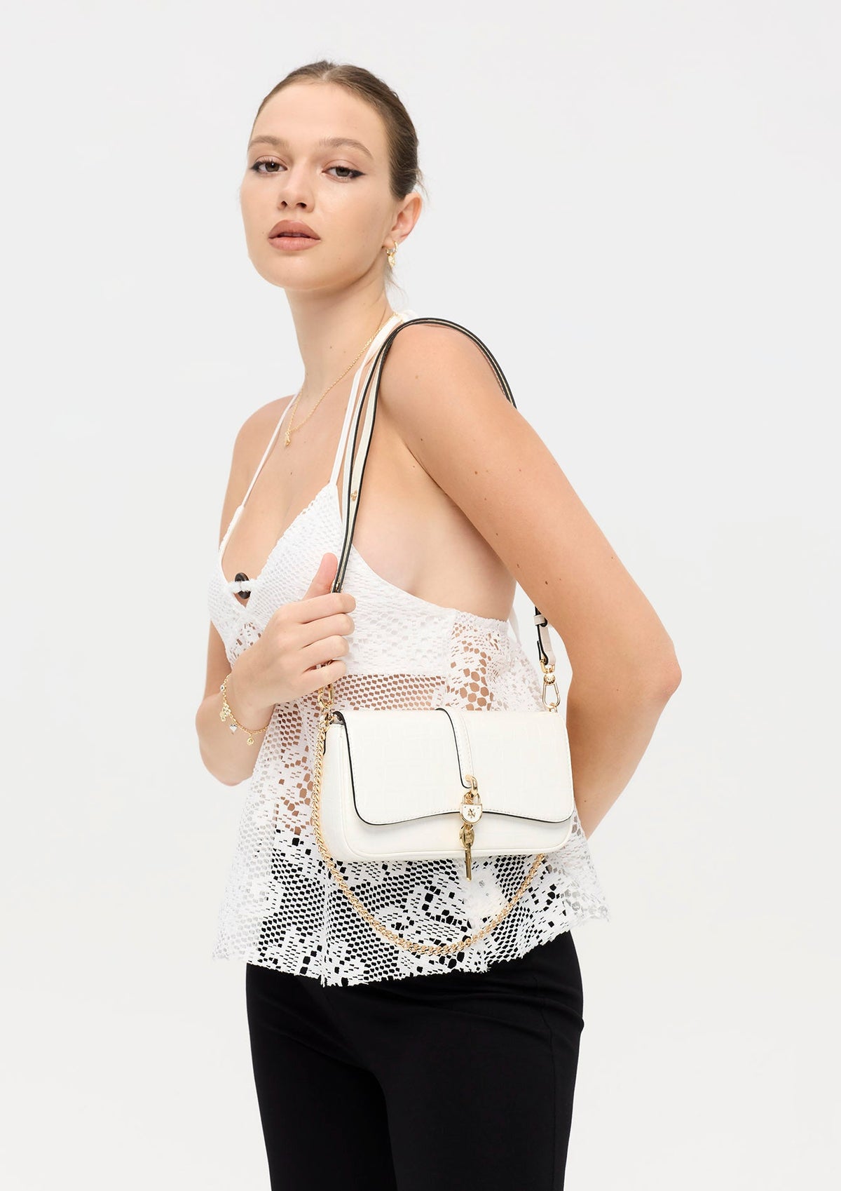 Archer S Shoulder Bag - Off-White