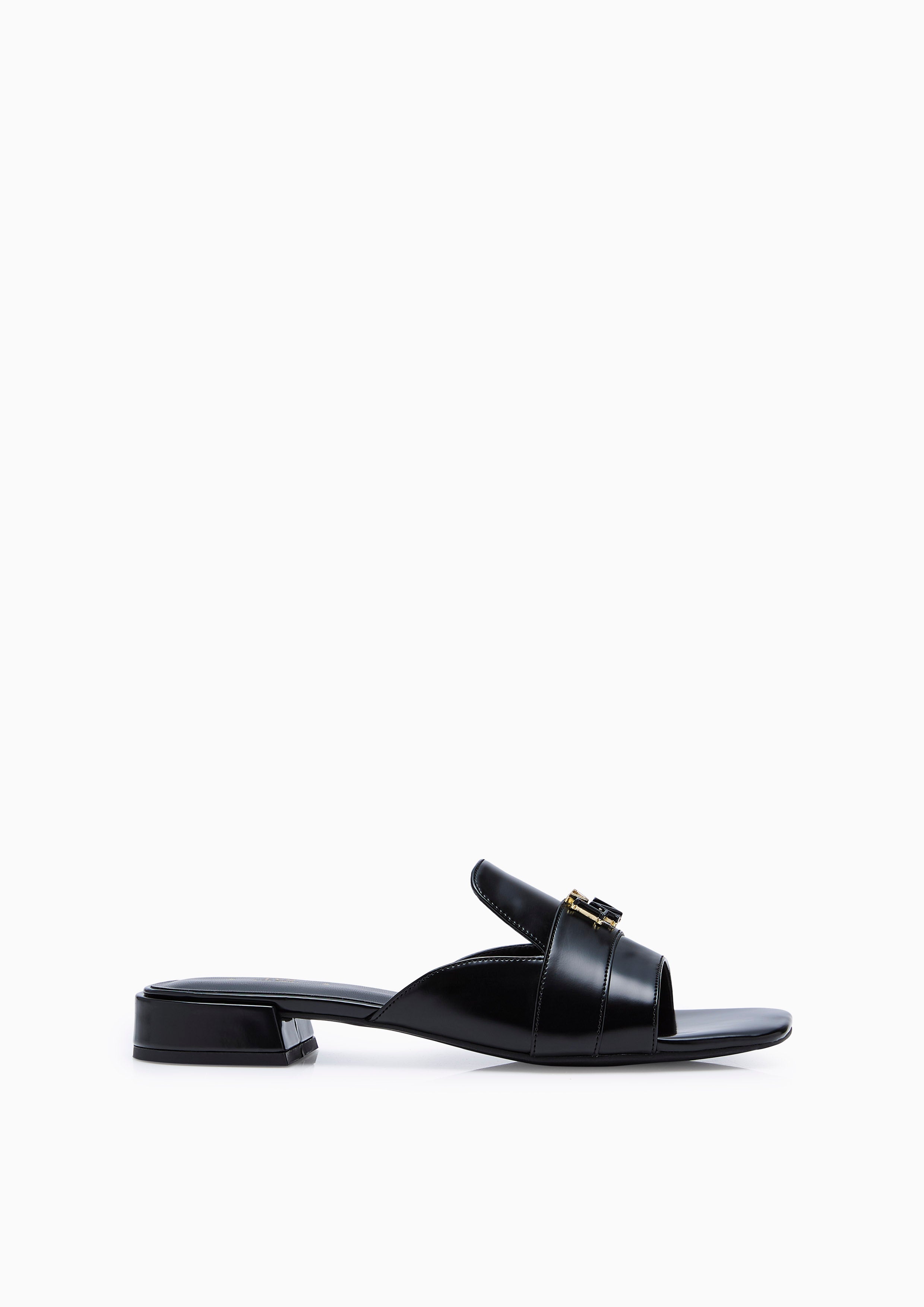 Heidi Sandal Flats And Sandals - Black