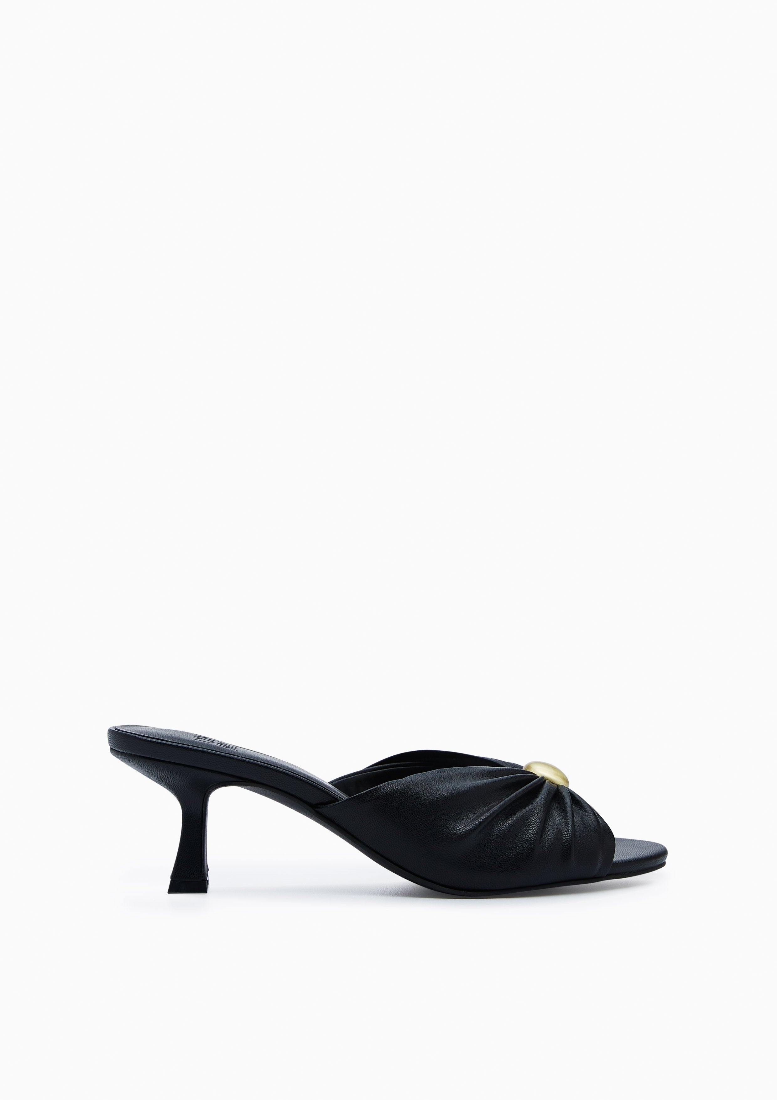 Muse Flats And Sandals - Black