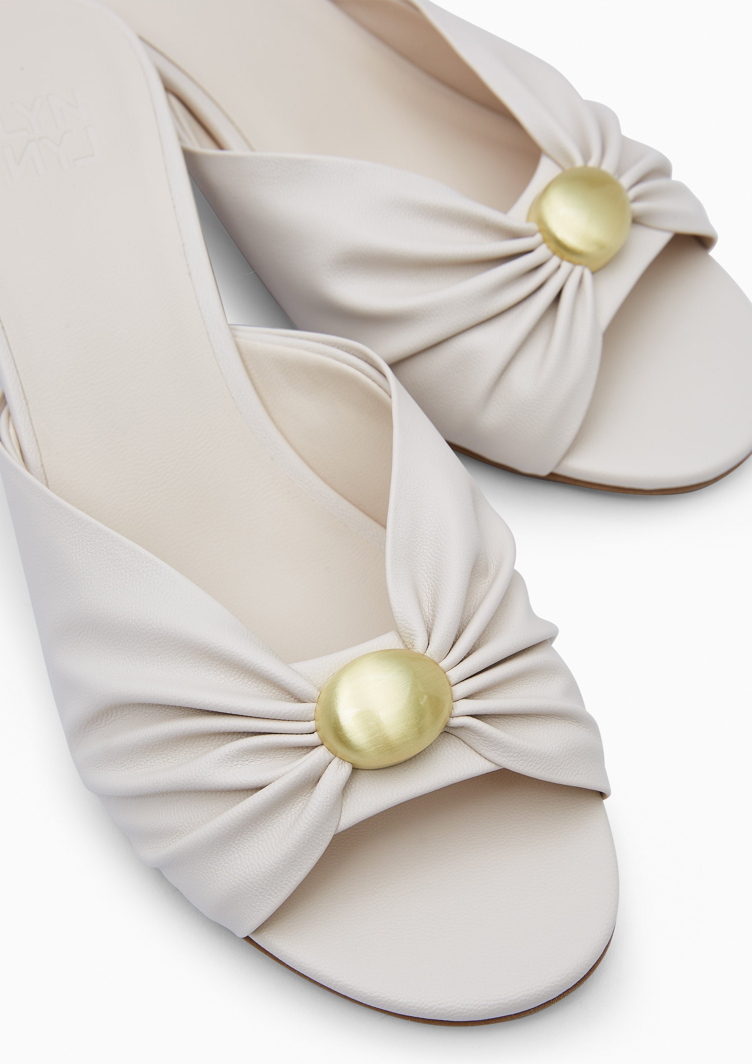 Muse Flats And Sandals - Ivory