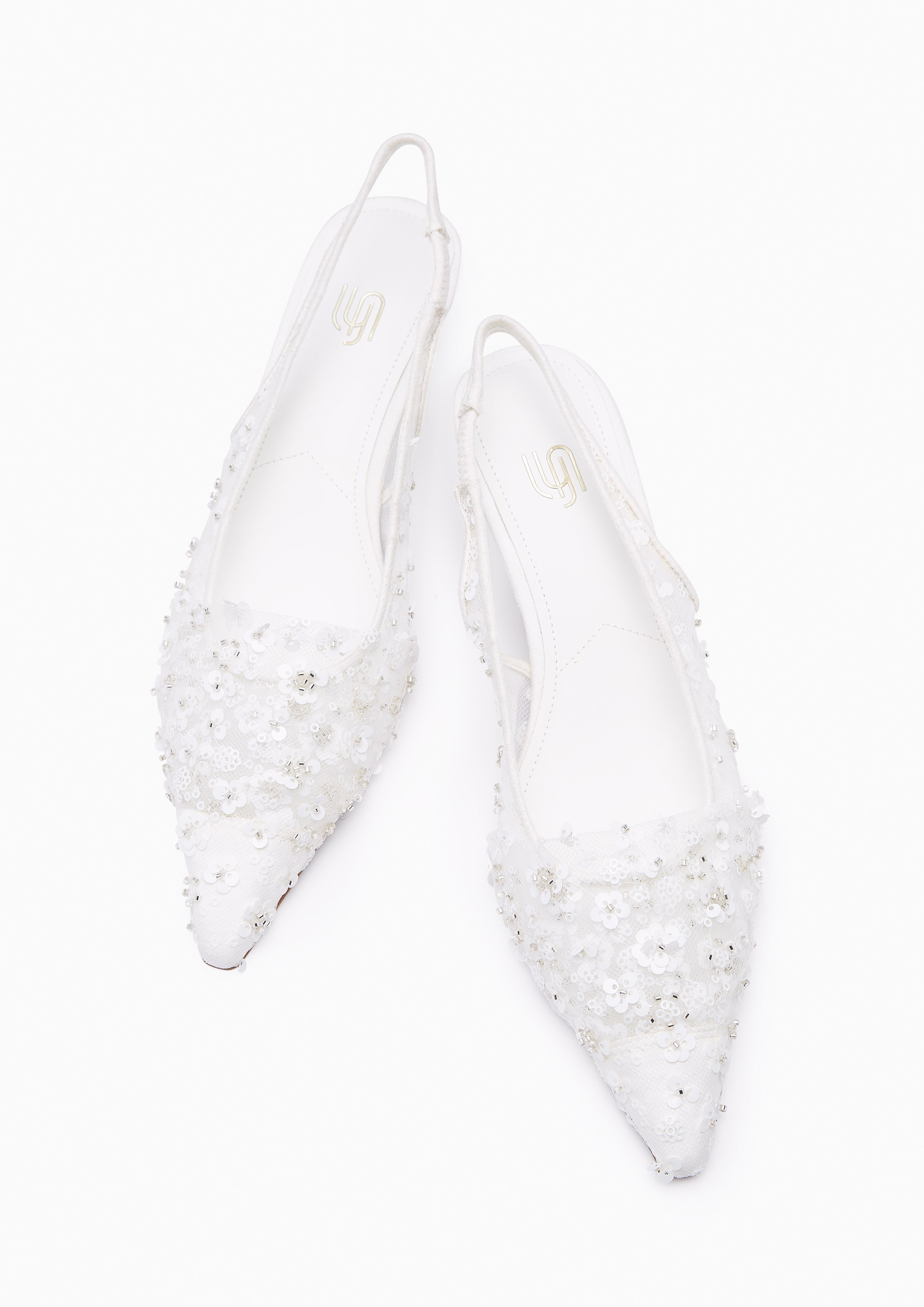 Gredie Infinite Flats And Sandals - White