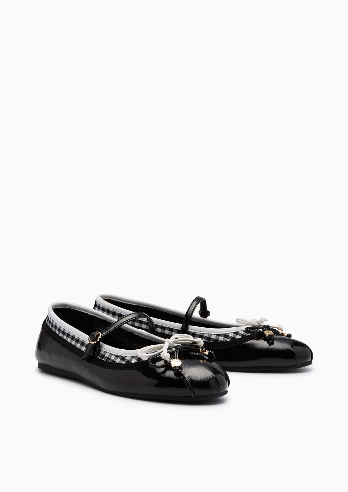 Good Luck Infinite Flats And Sandals - Black