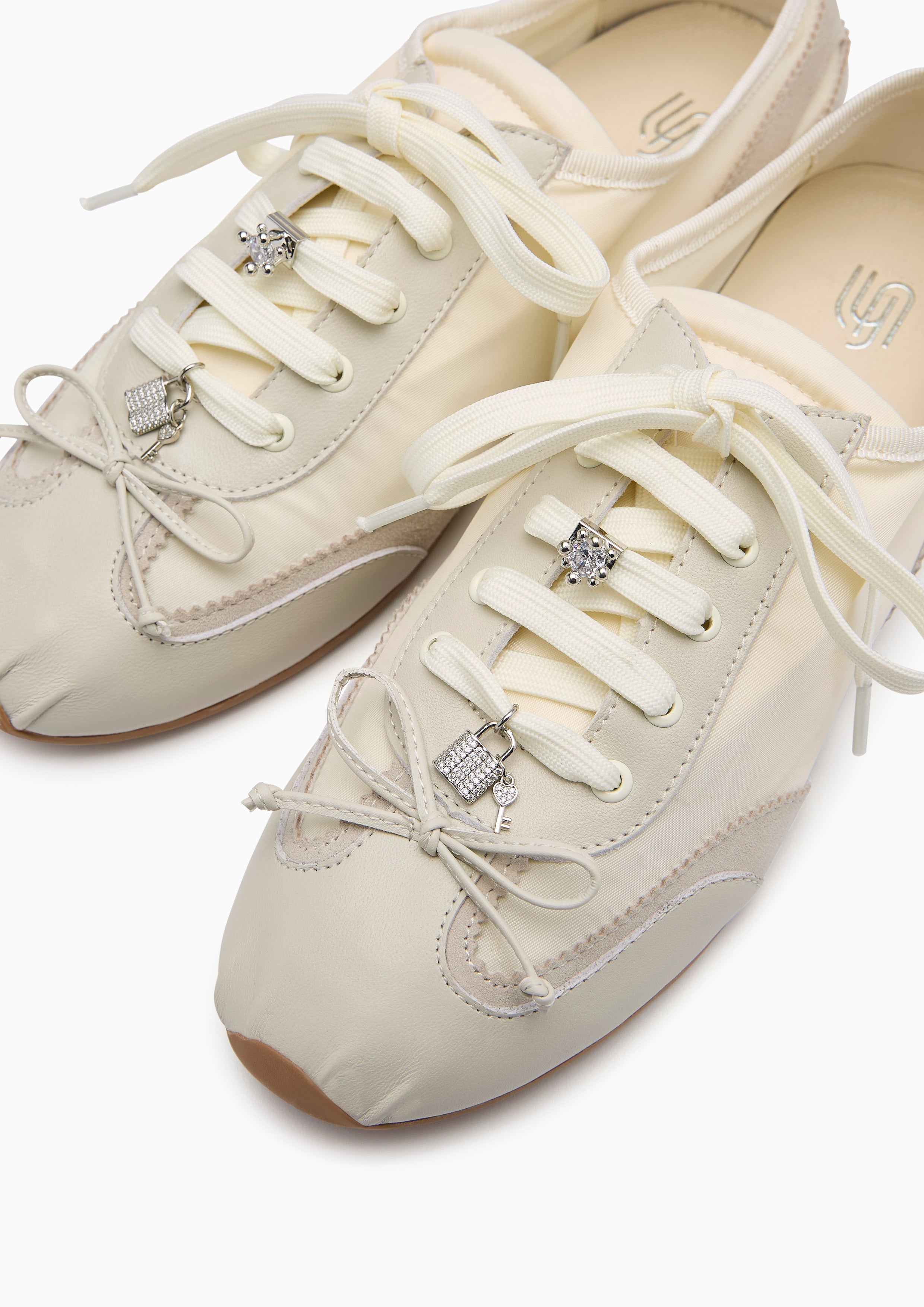 Carol Infinite Sneakers - Ivory