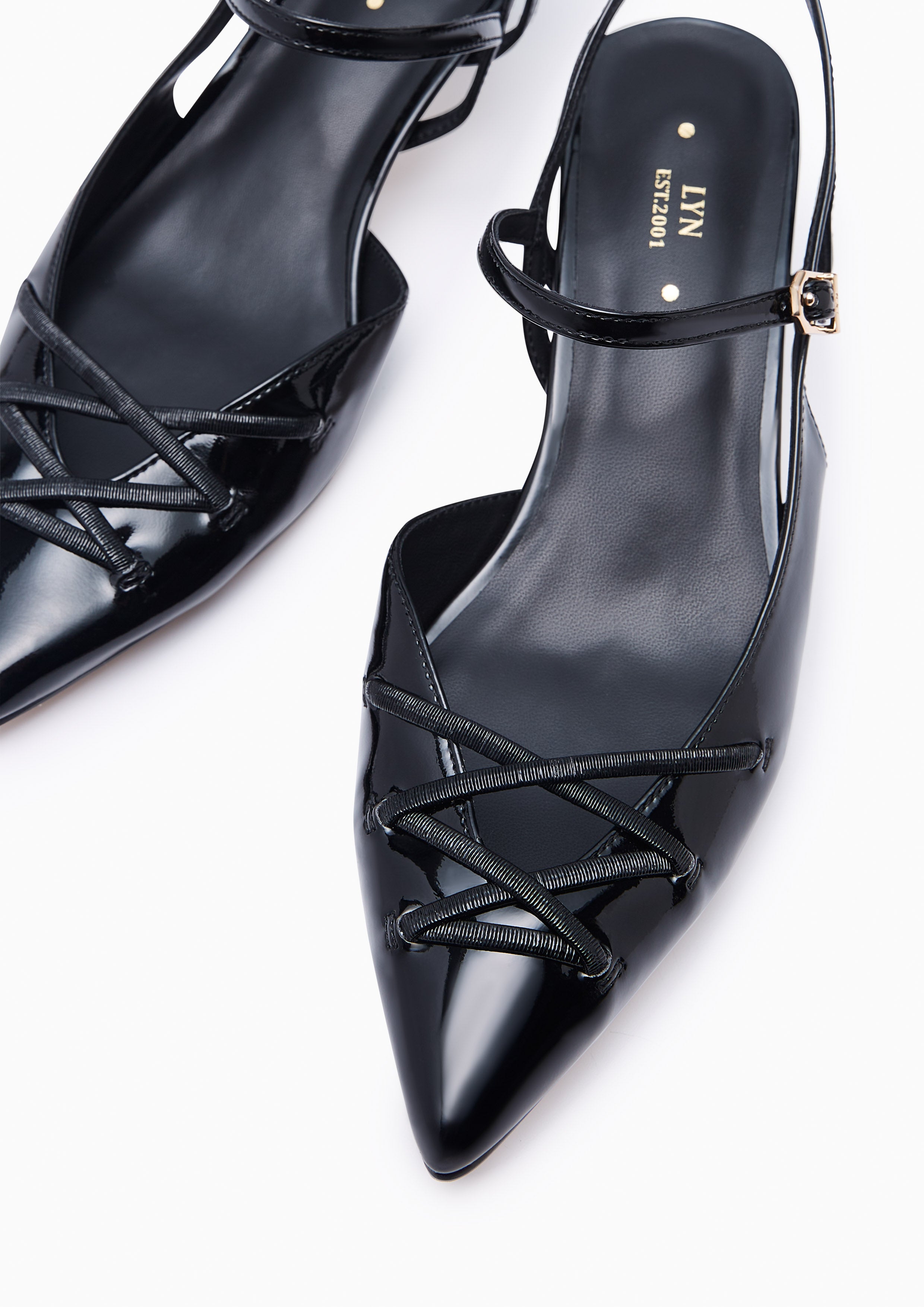Beauty Flats And Sandals - Black