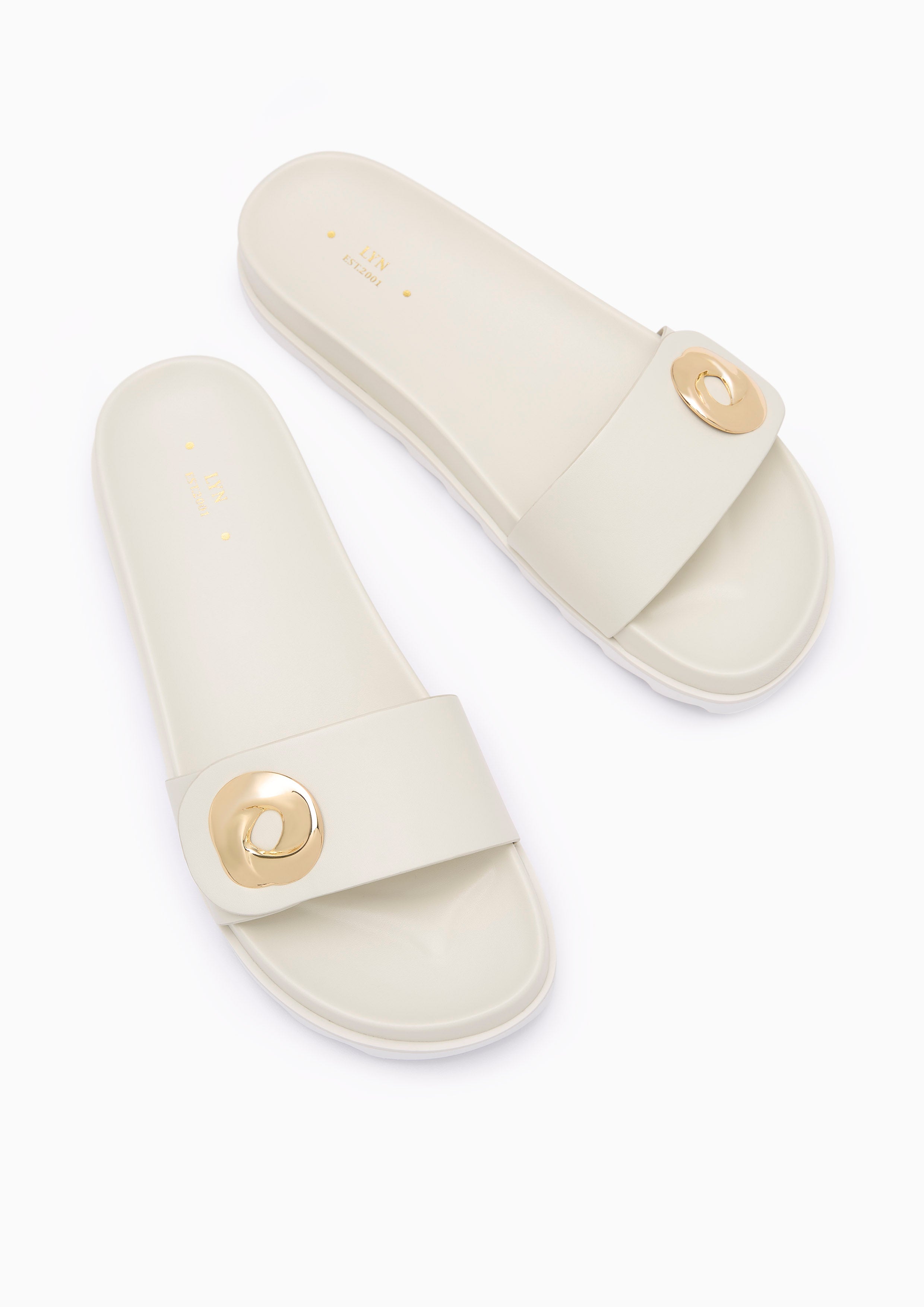 Lay Flats And Sandals - Off-White