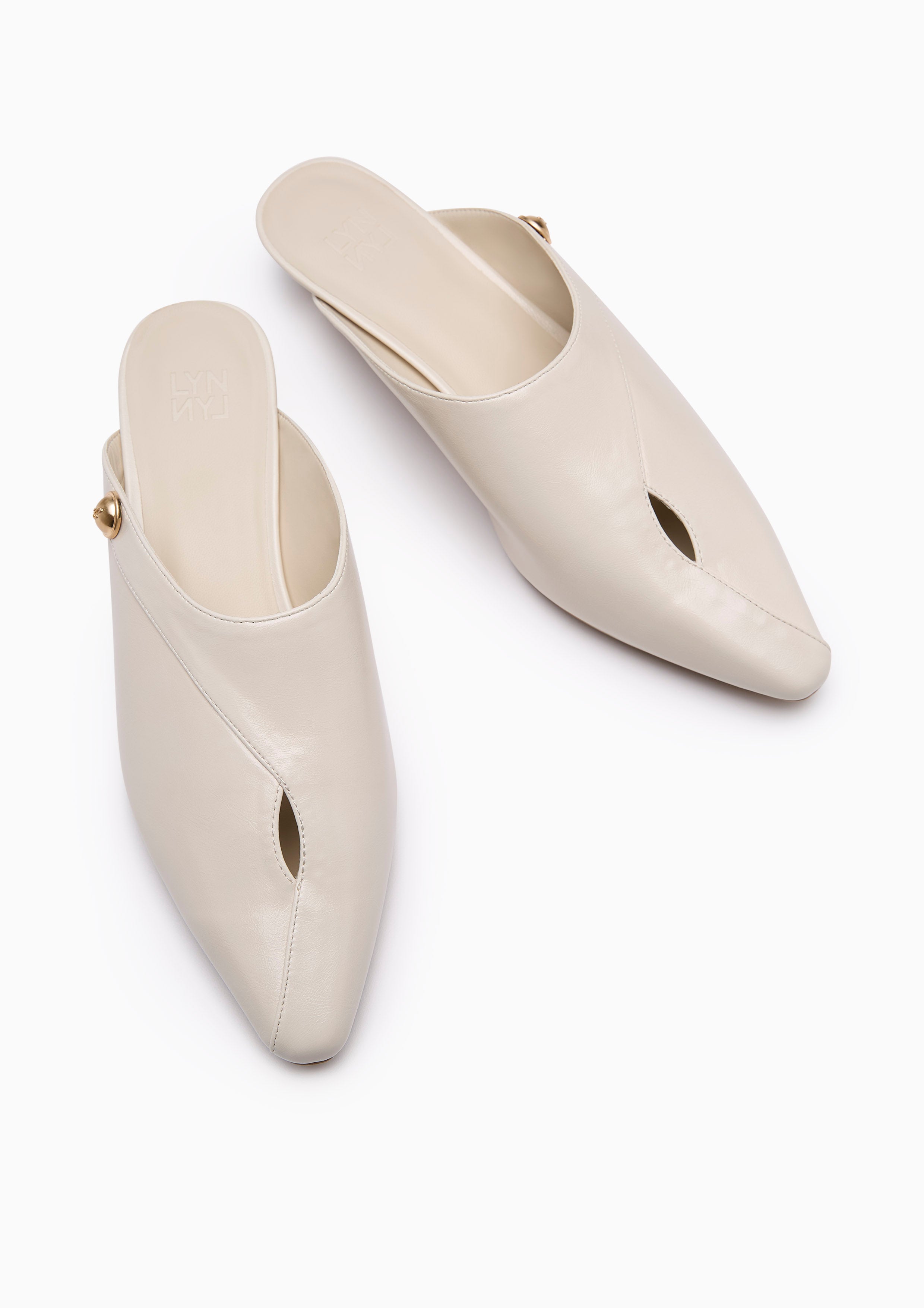 Mia Flats And Sandals - Ivory