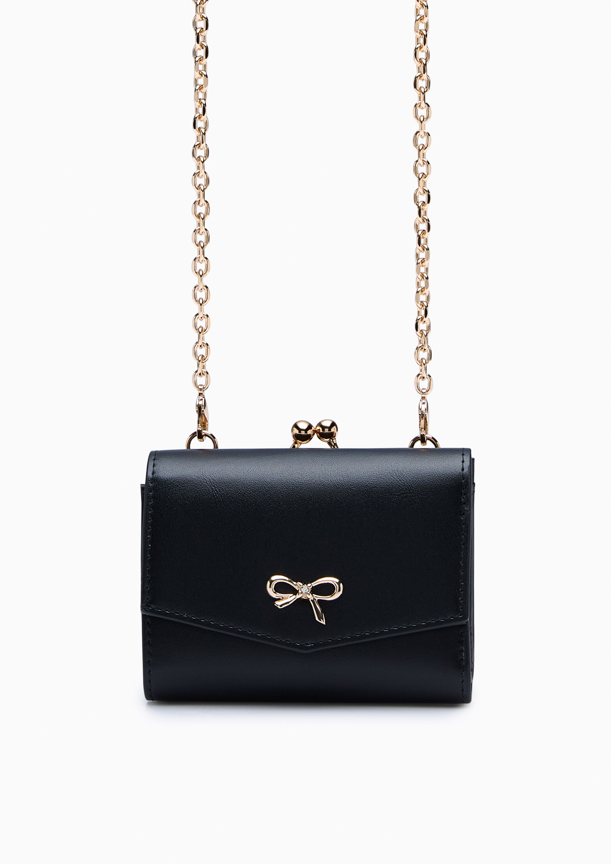 Madelynn Short Wallet On Chain - Black