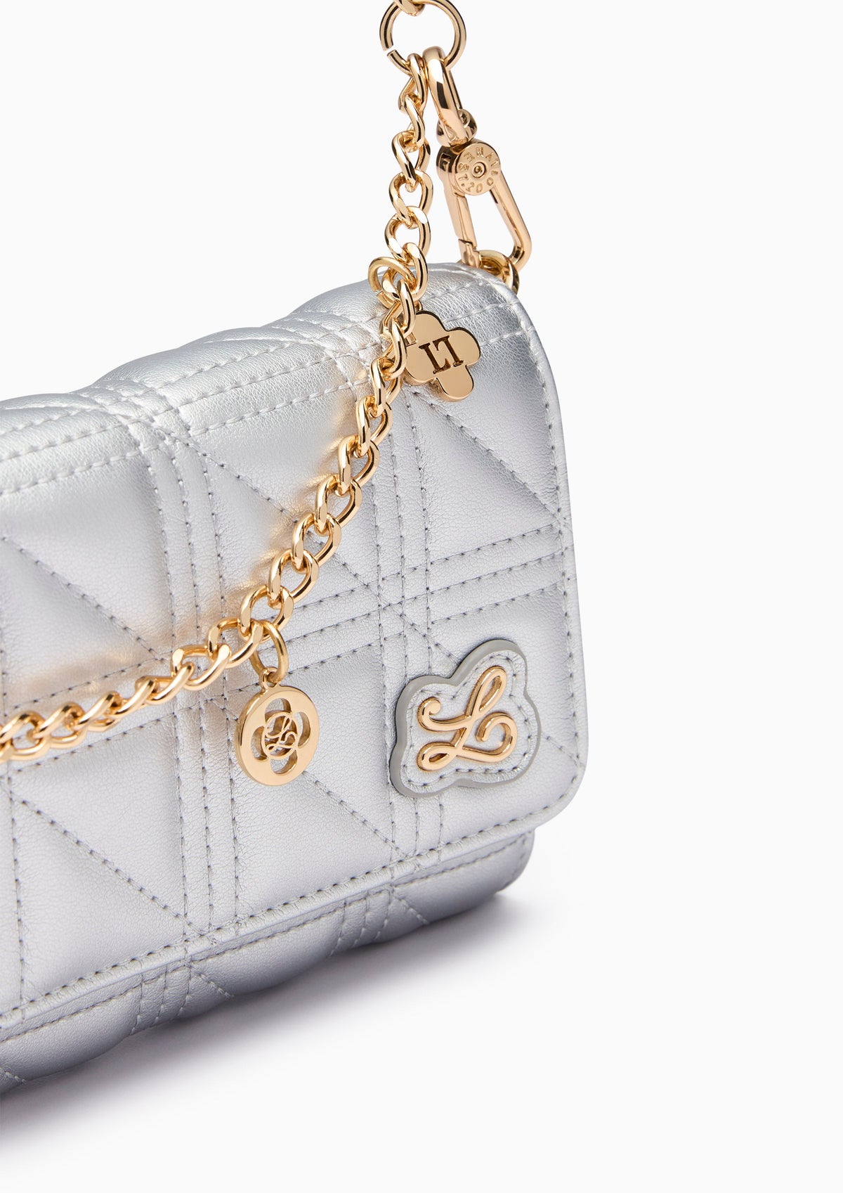 A-Ra Long  Wallets On Chain - Silver