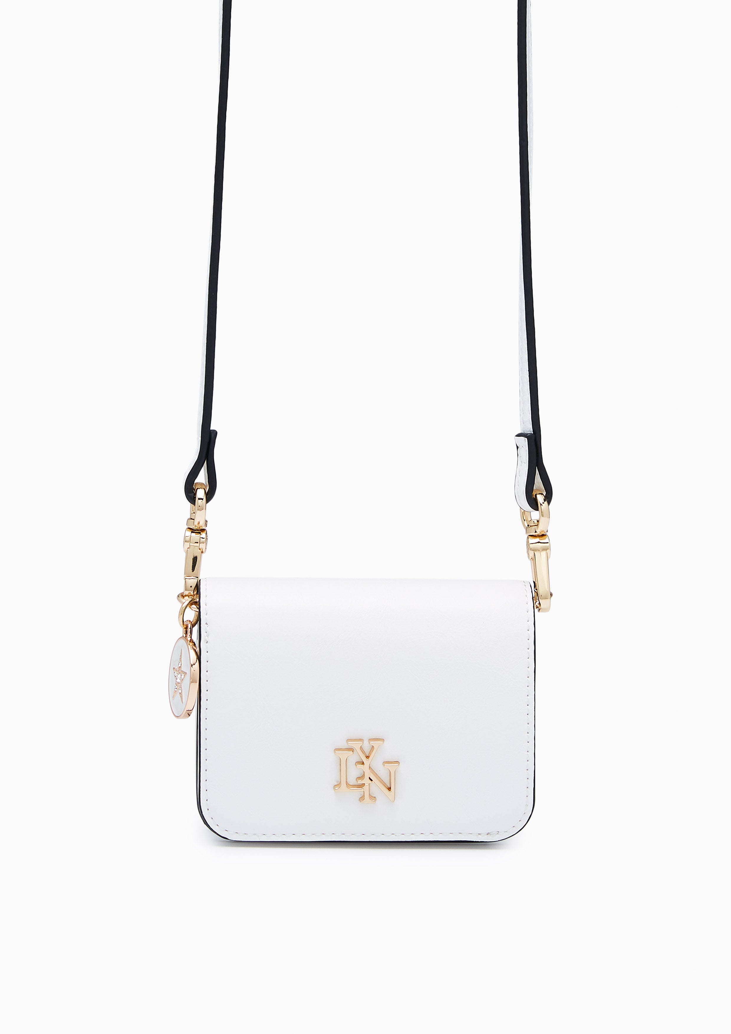 Milly Short  Wallet On Chain - Off-White