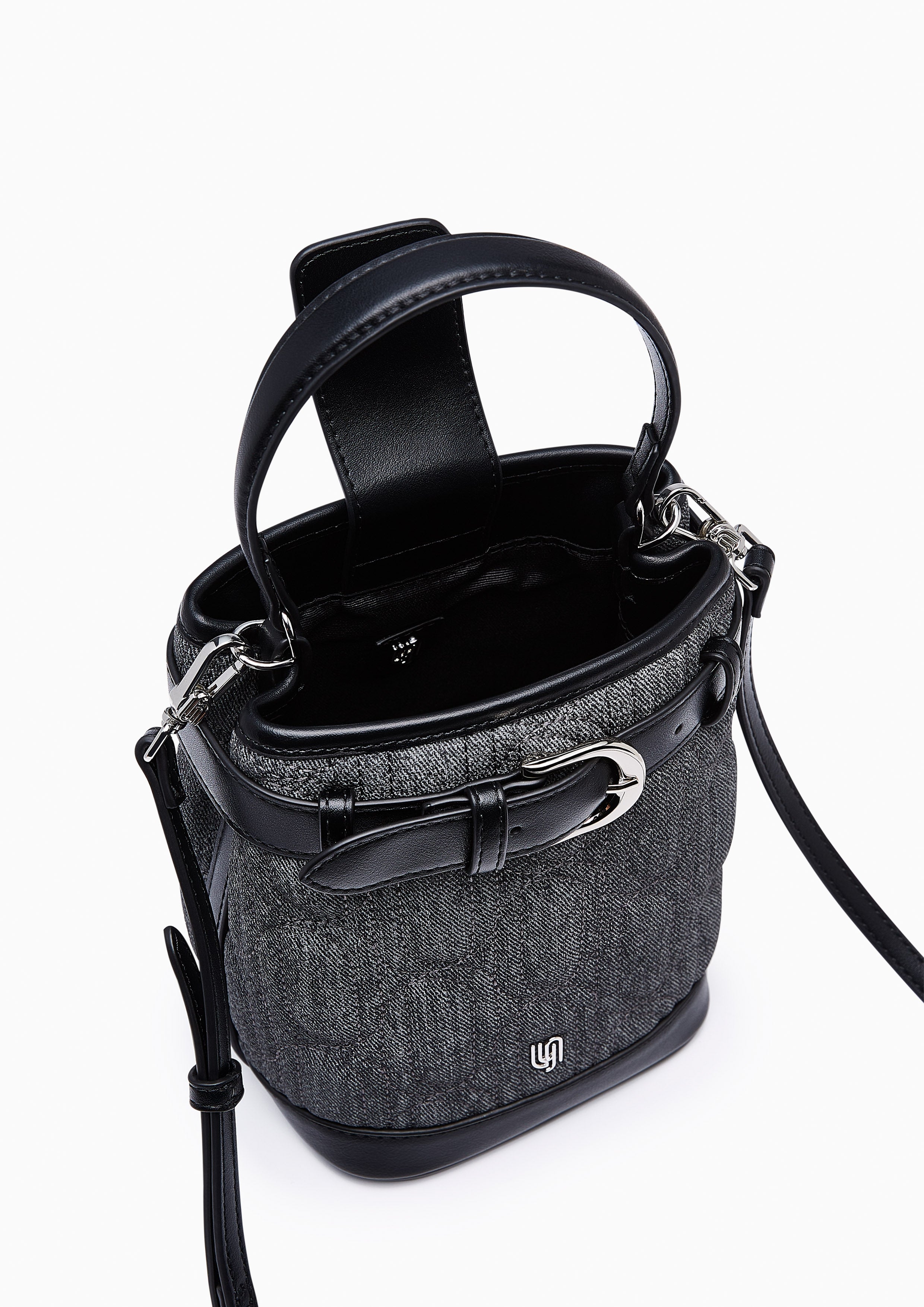 Osmo Infinite Bucket Bag - Black