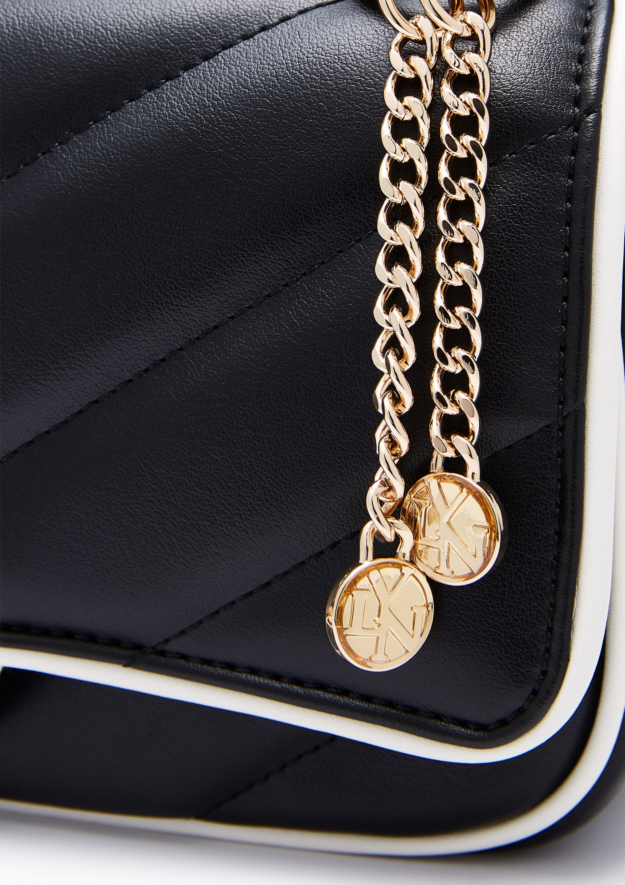 Jaydar S Shoulder Bag - Black