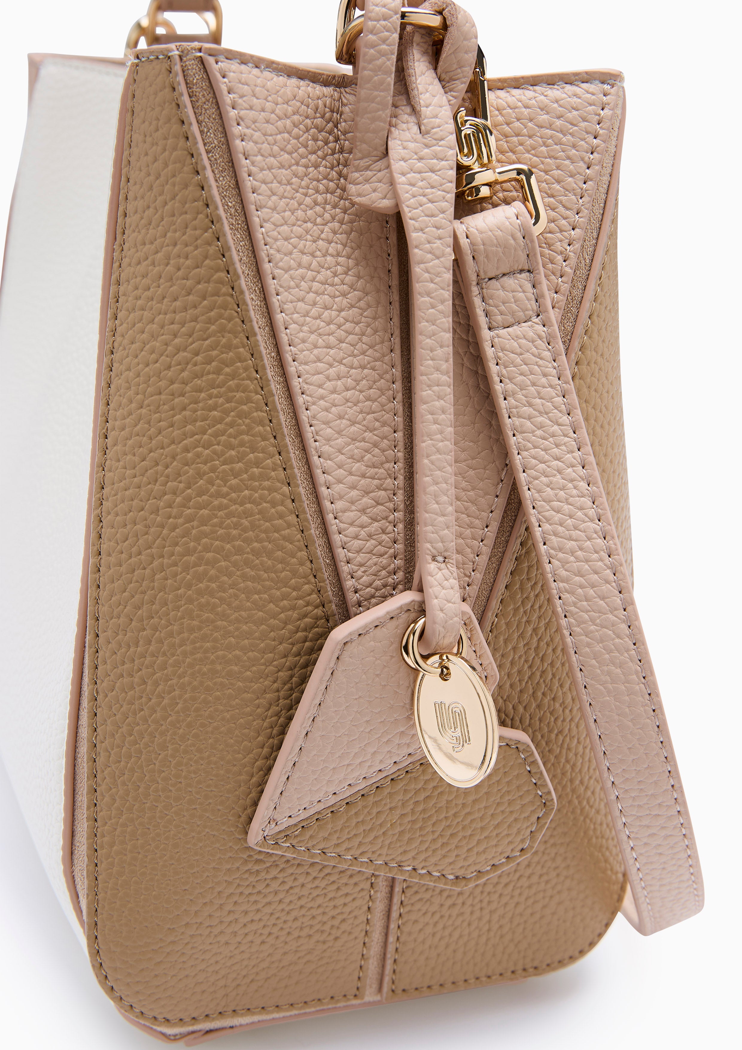 Kokoro Infinite S Bucket Bag - Ivory