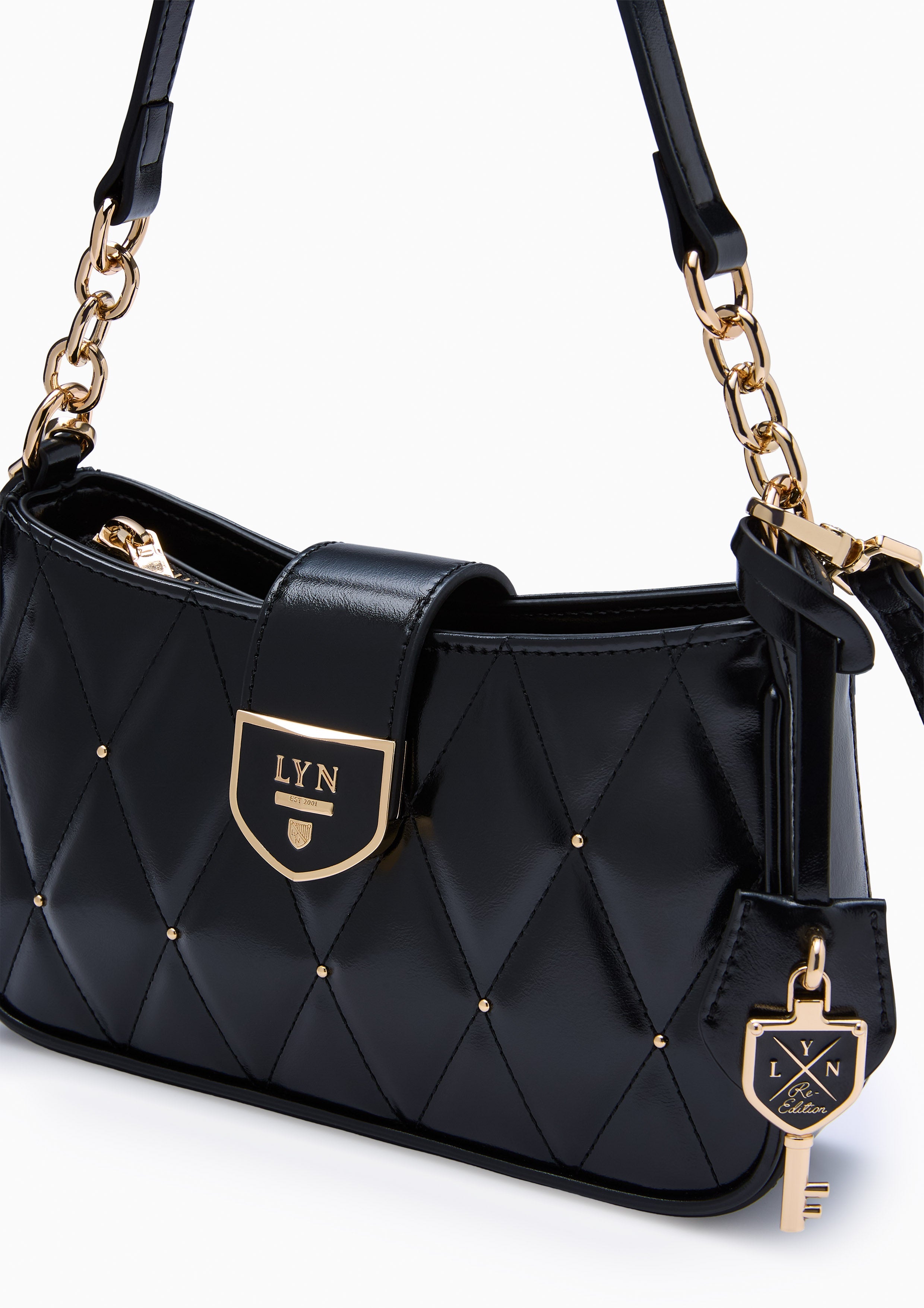 Hera Athella  S Shoulder Bag - Black