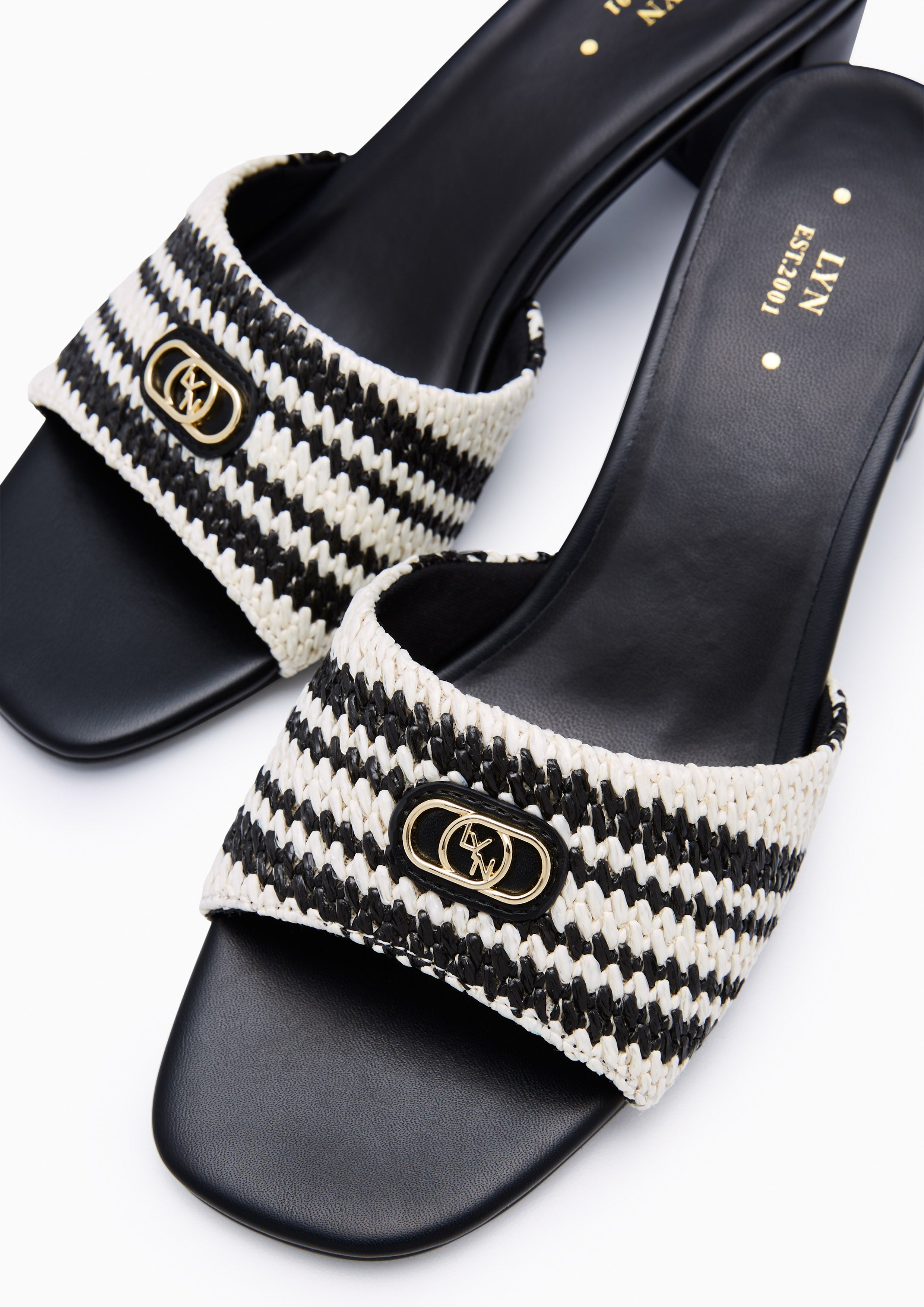 Rafa Mid Heels - Black Variation 2