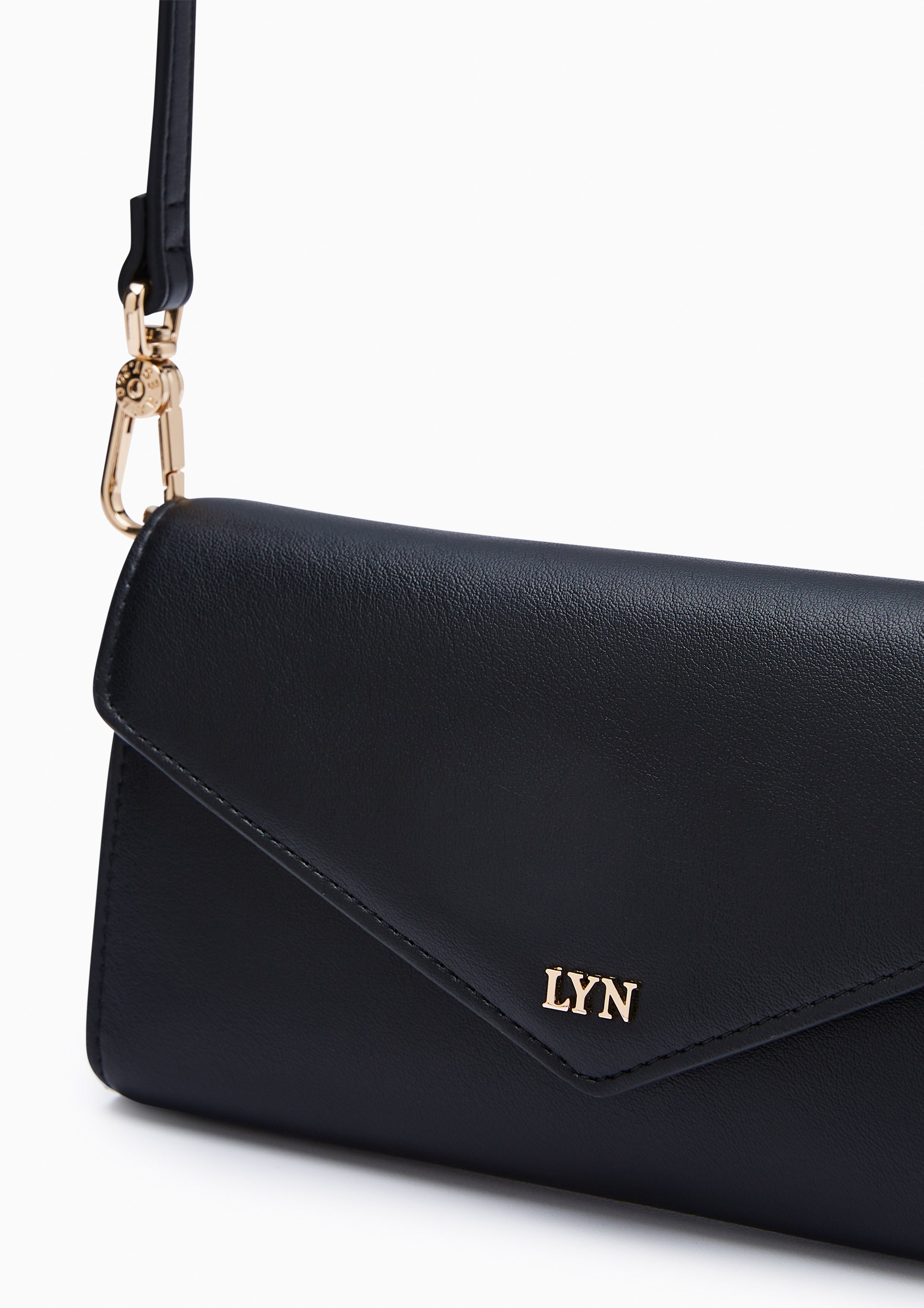 Etarna Long Wallet On Chain - Black