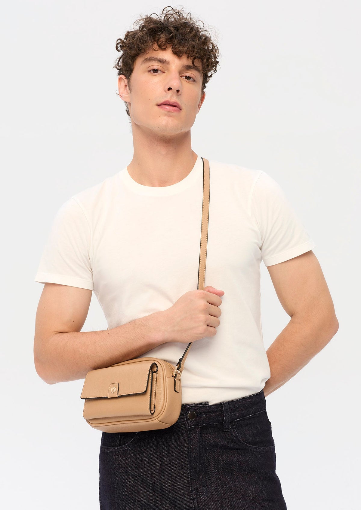 Titus Infinite S Crossbody Bag - Light Beige
