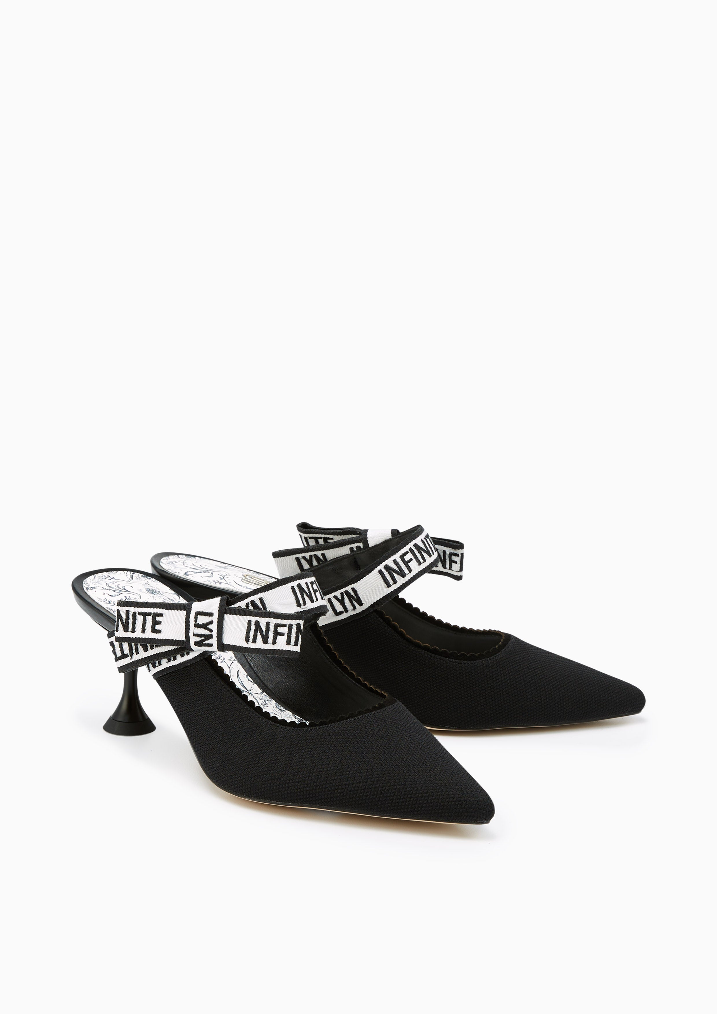 LYN INFINITE MAIDEN FLATS AND SANDALS - LYN VN