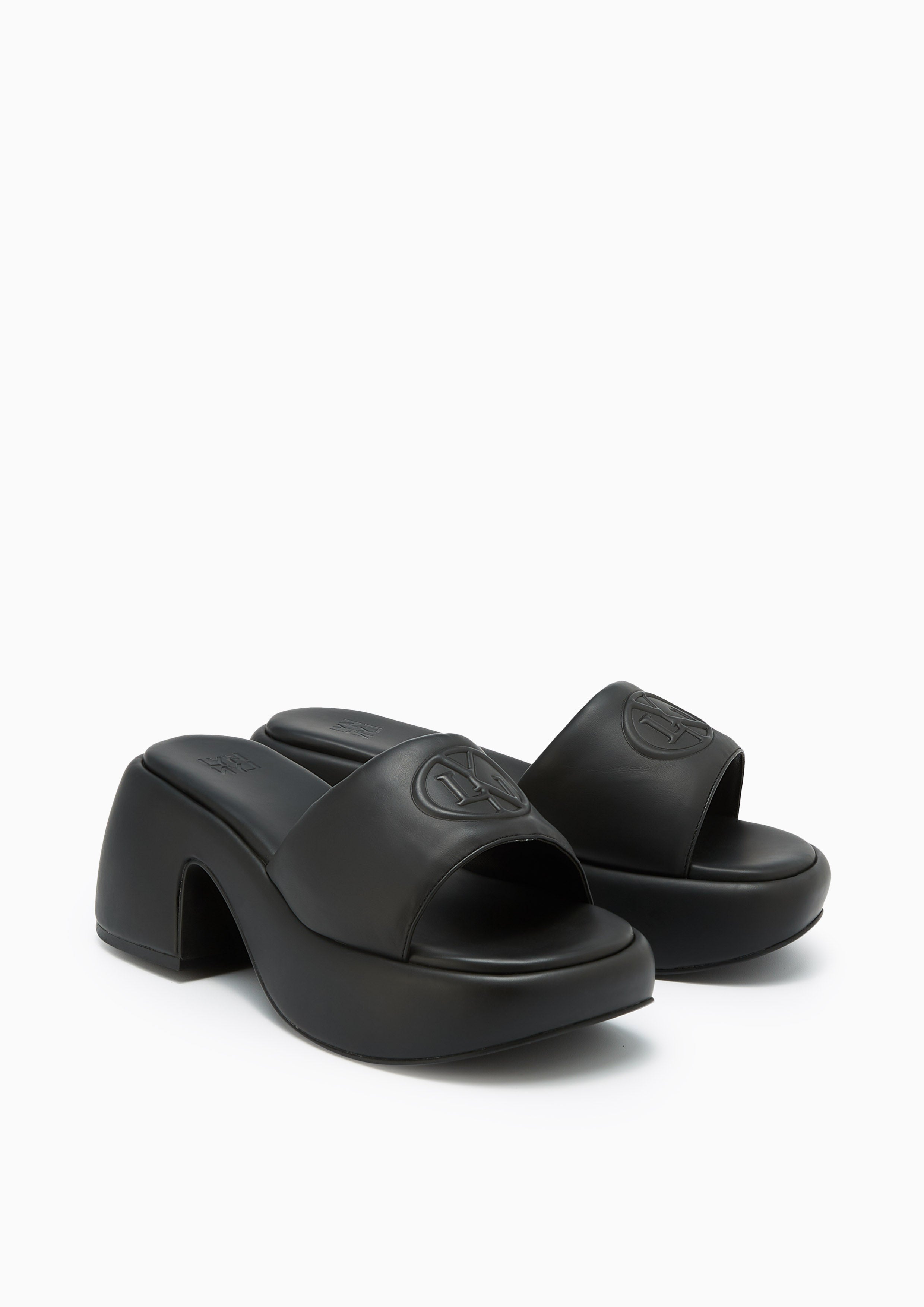 Juniper Flats And Sandals - Black