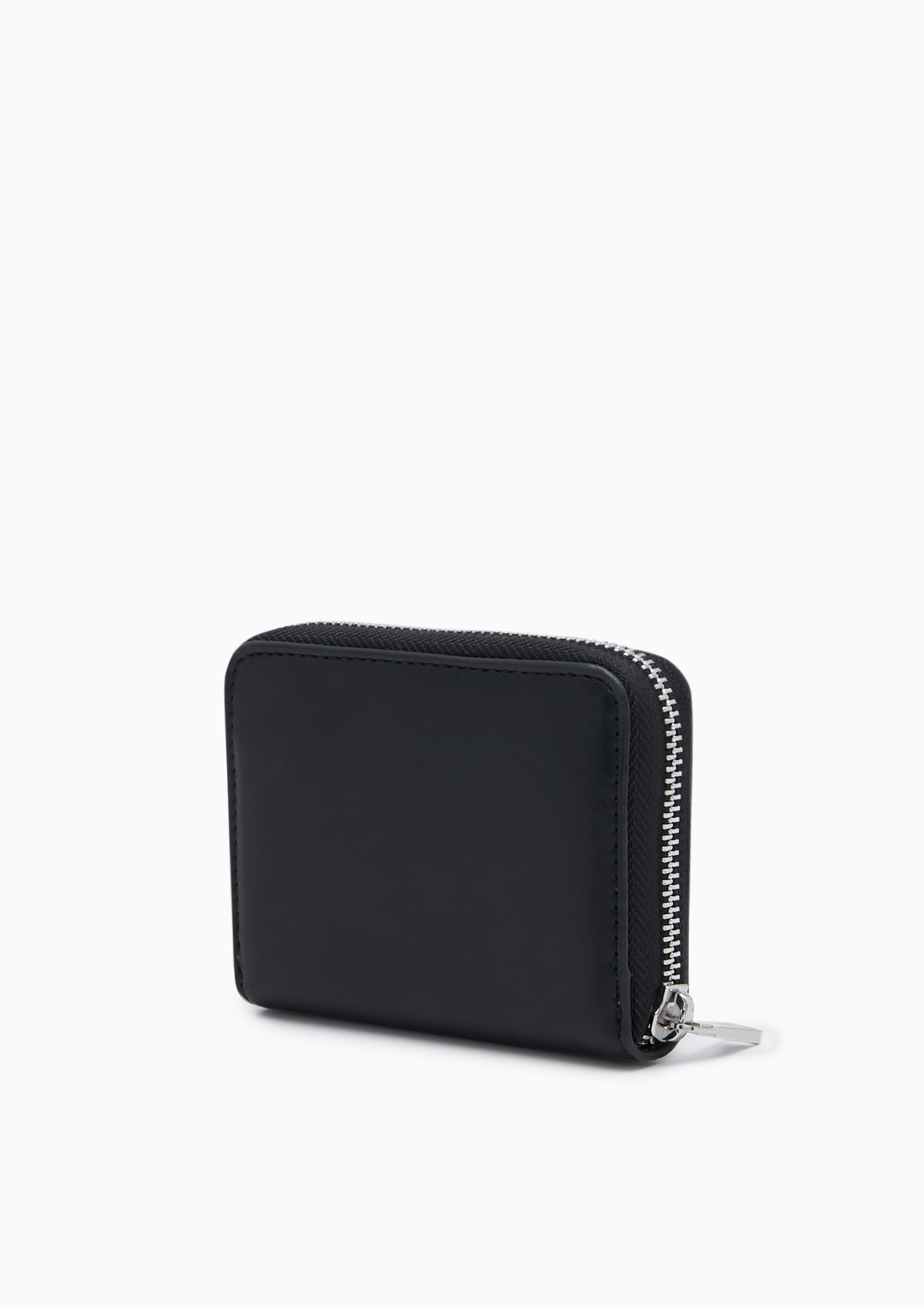 ESSENTIAL SHORT ZIP WALLETS - LYN VN