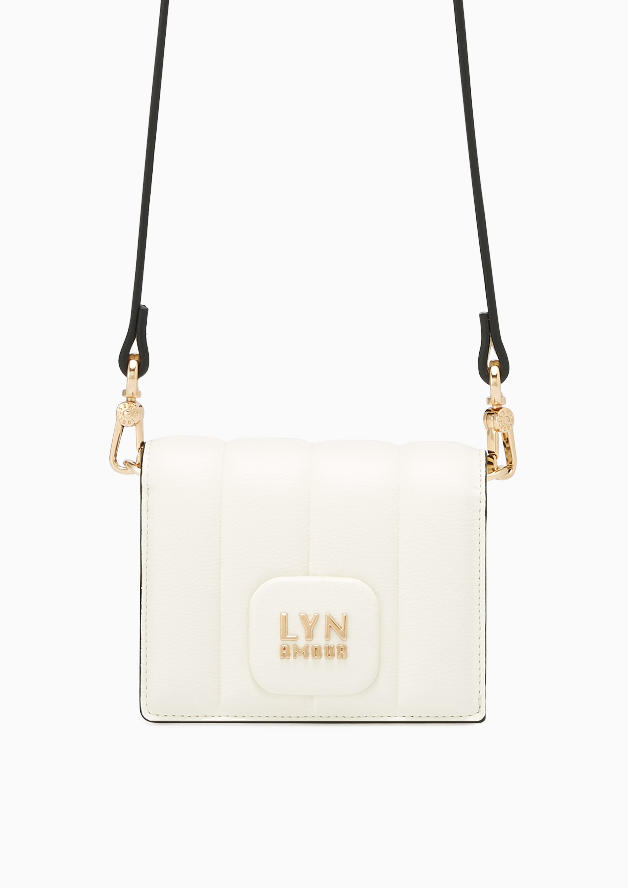 NEW PATTI SHORT WALLETS ON CHAIN - LYN VN