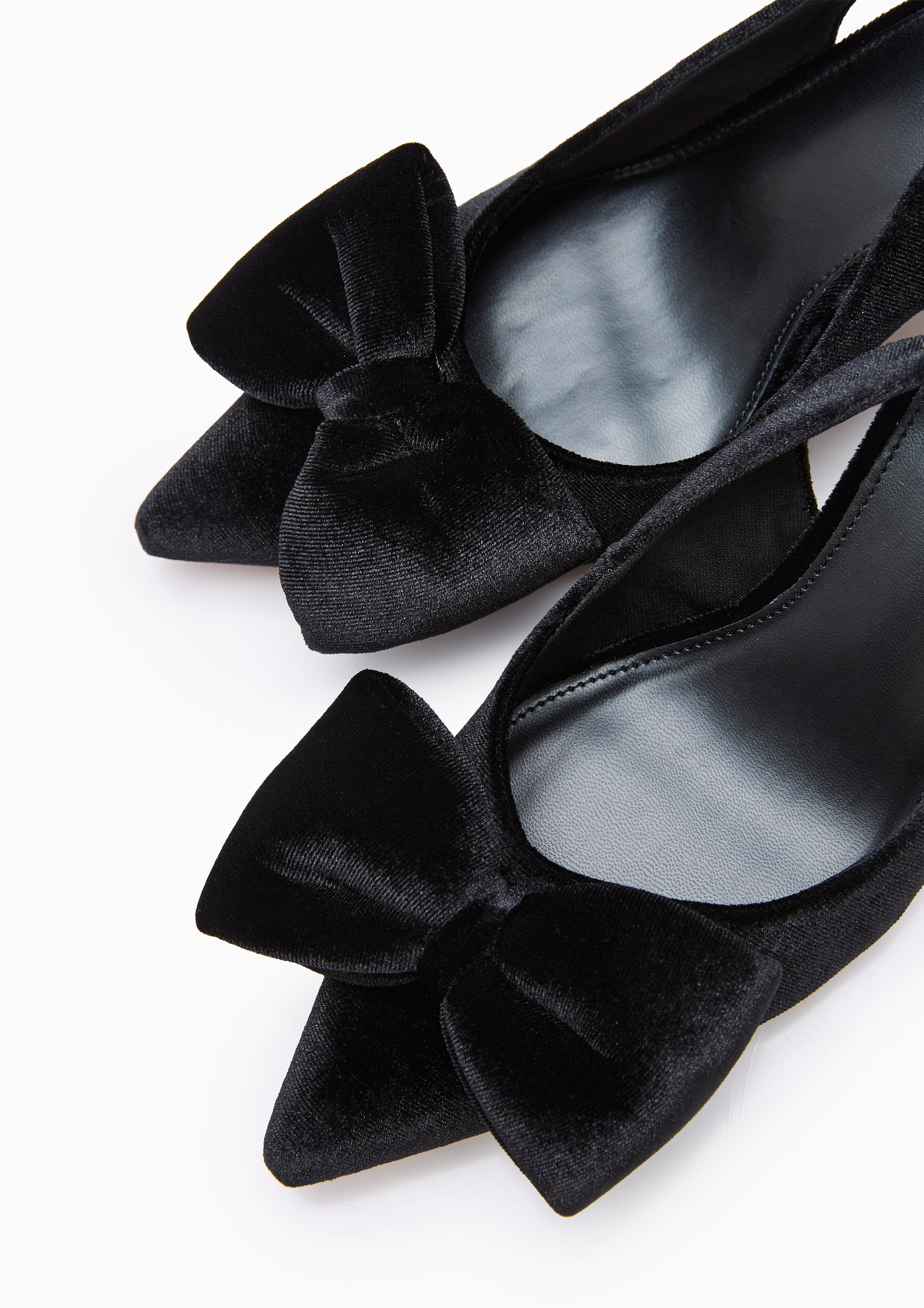 Bow Berry Suede Heels - Black