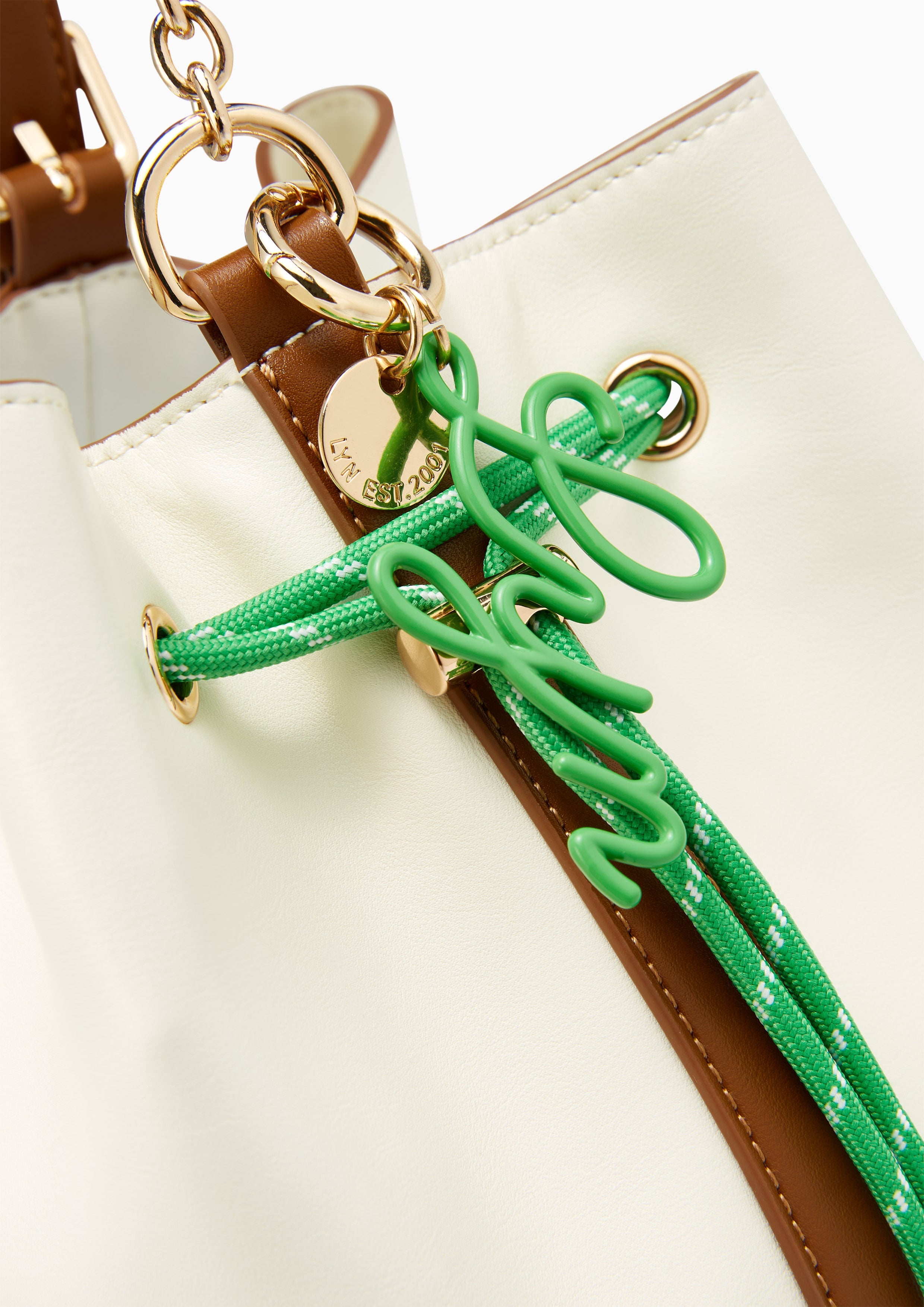 Collyn S Bucket Bag - Ivory