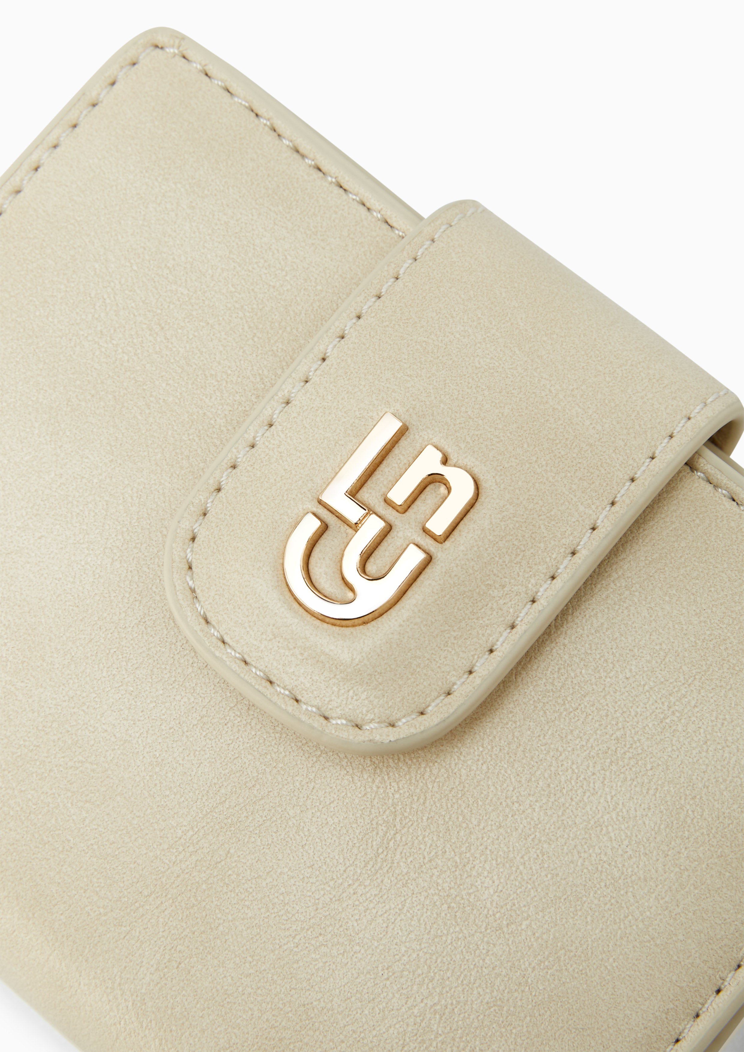 Handi Flap Wallet - Ivory