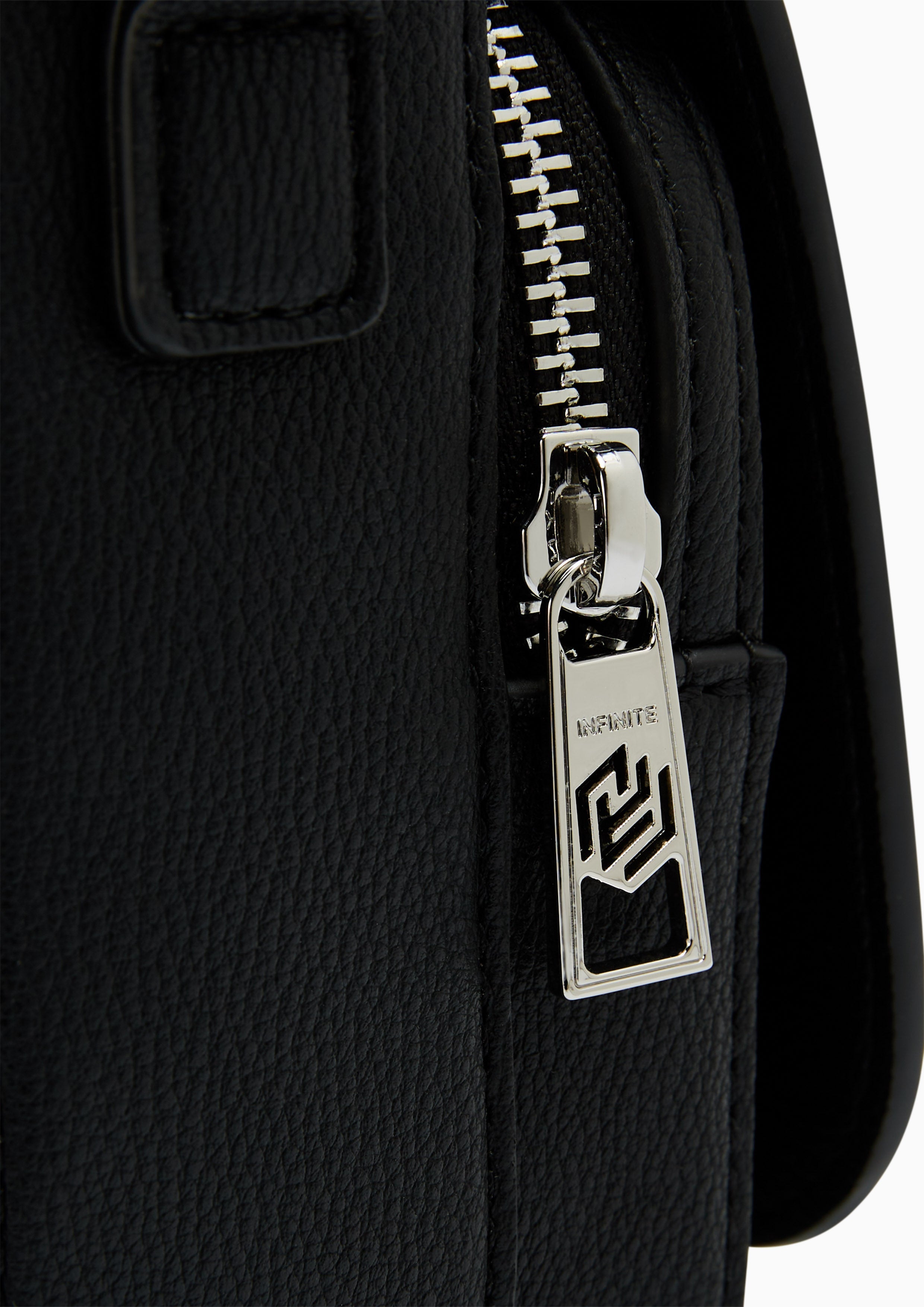Dune Scape Messenger Crossbody Bag - Black