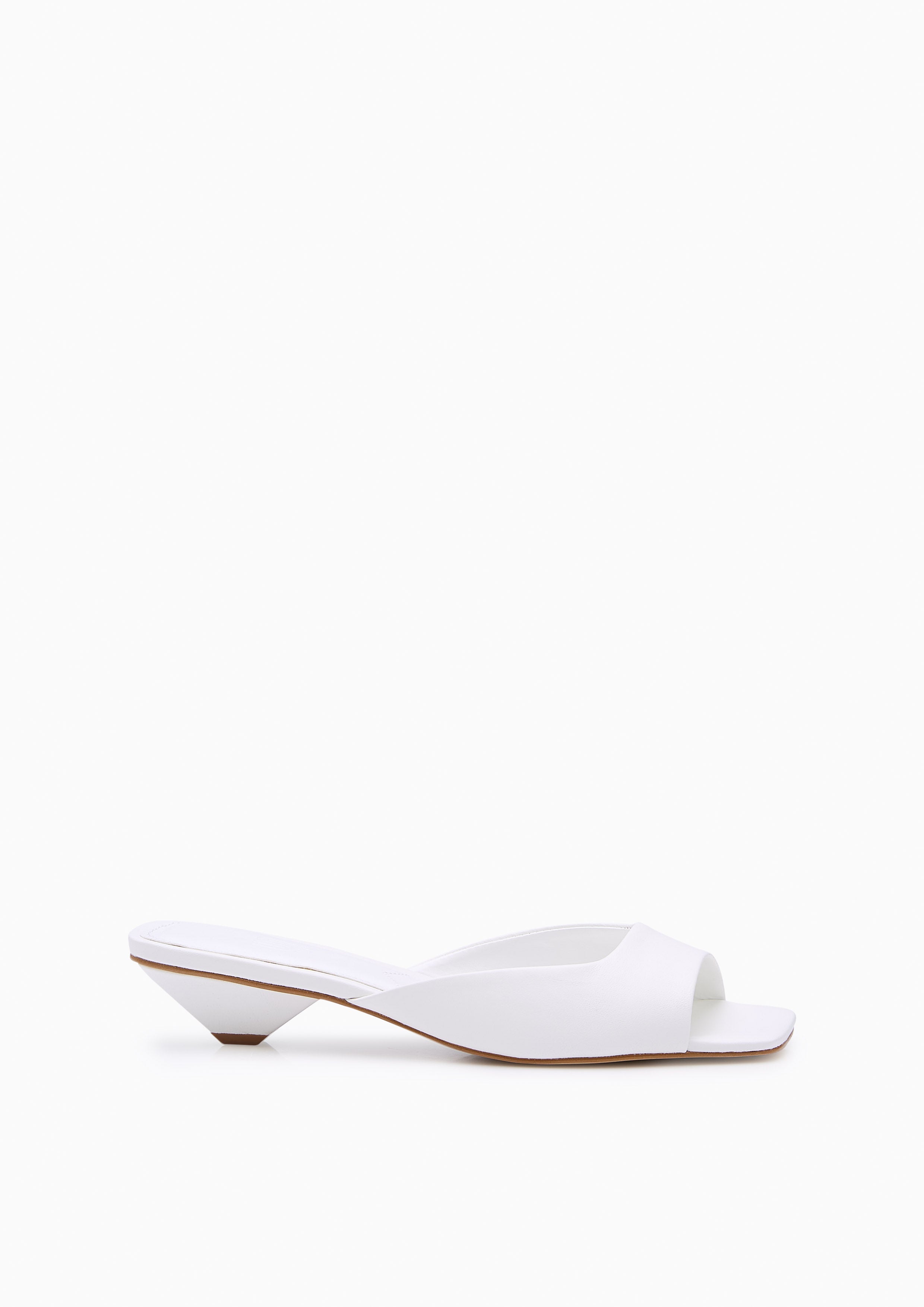 Claudia Flats And Sandals - White