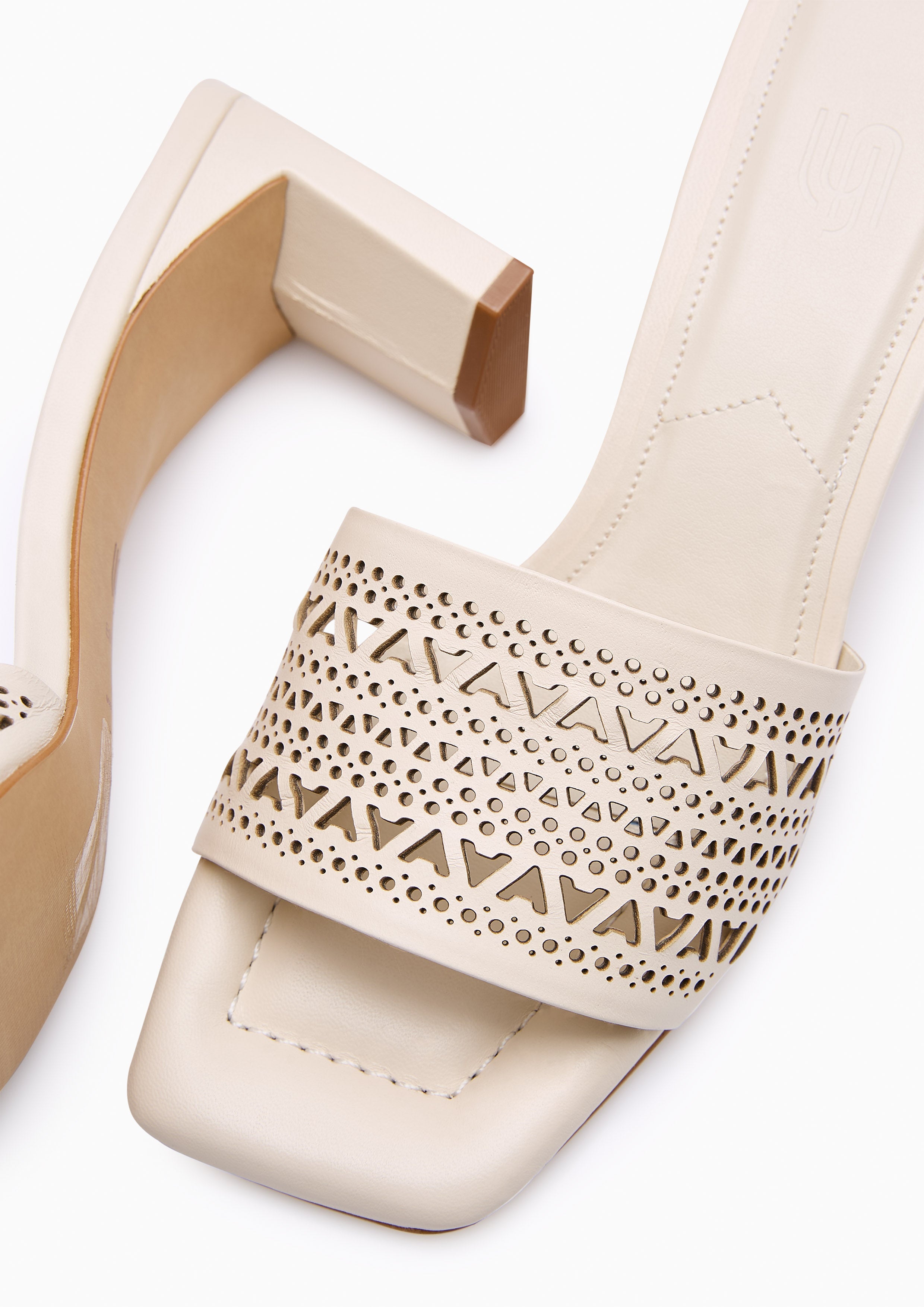 Carolina Flats And Sandals - Light Beige