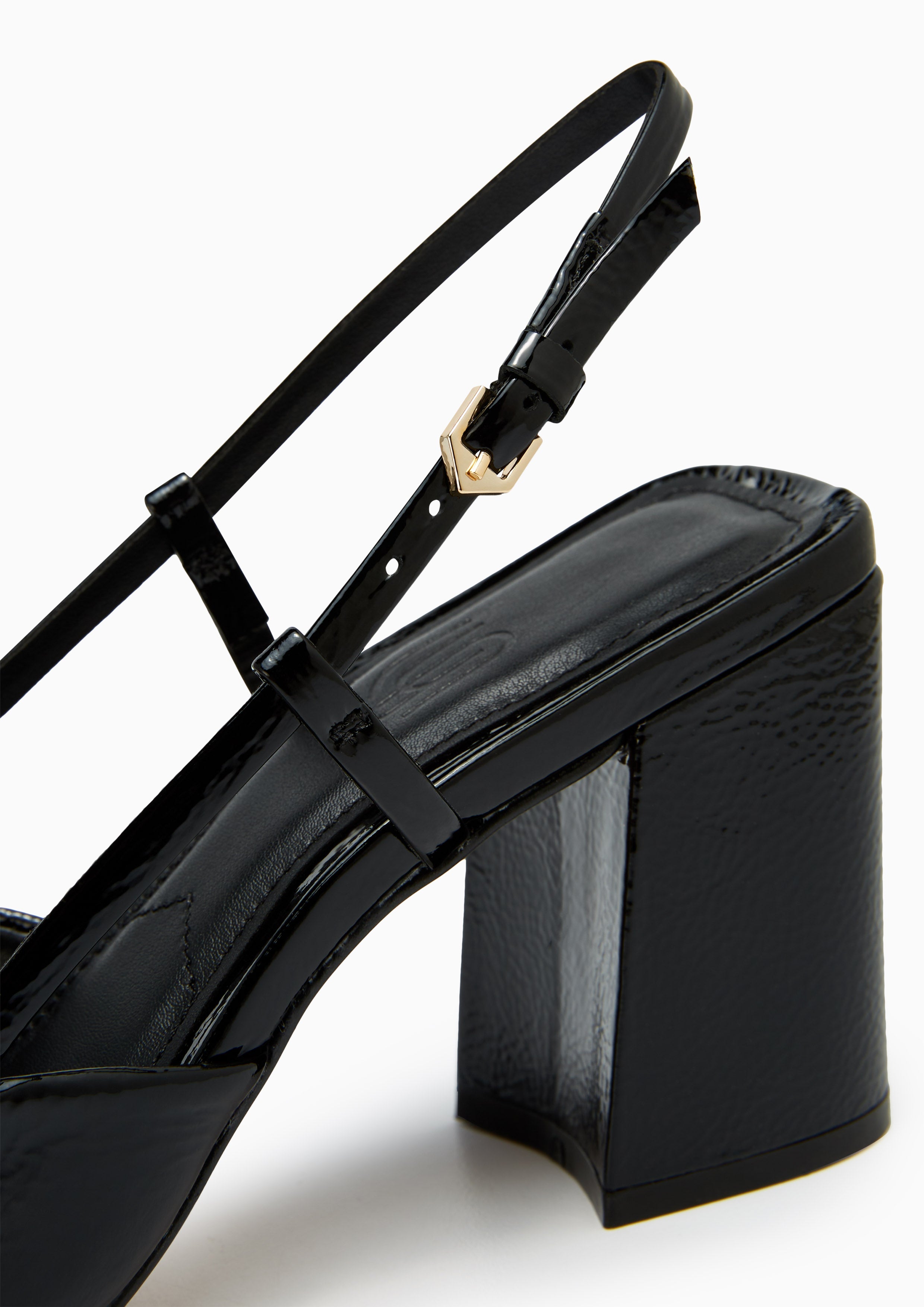 Chaos Flats And Sandals - Black