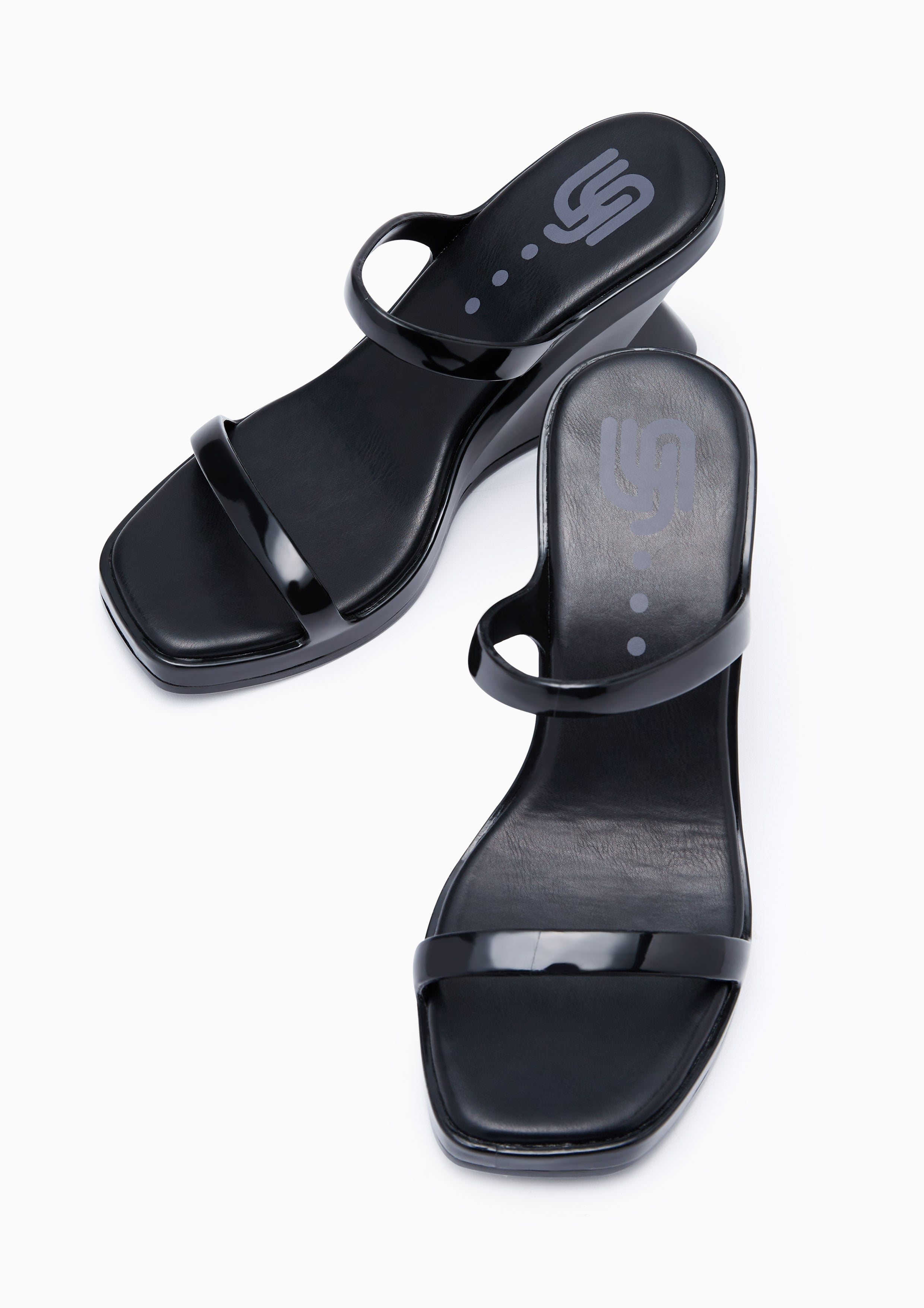 Jojo Jelly Flats And Sandals - Black