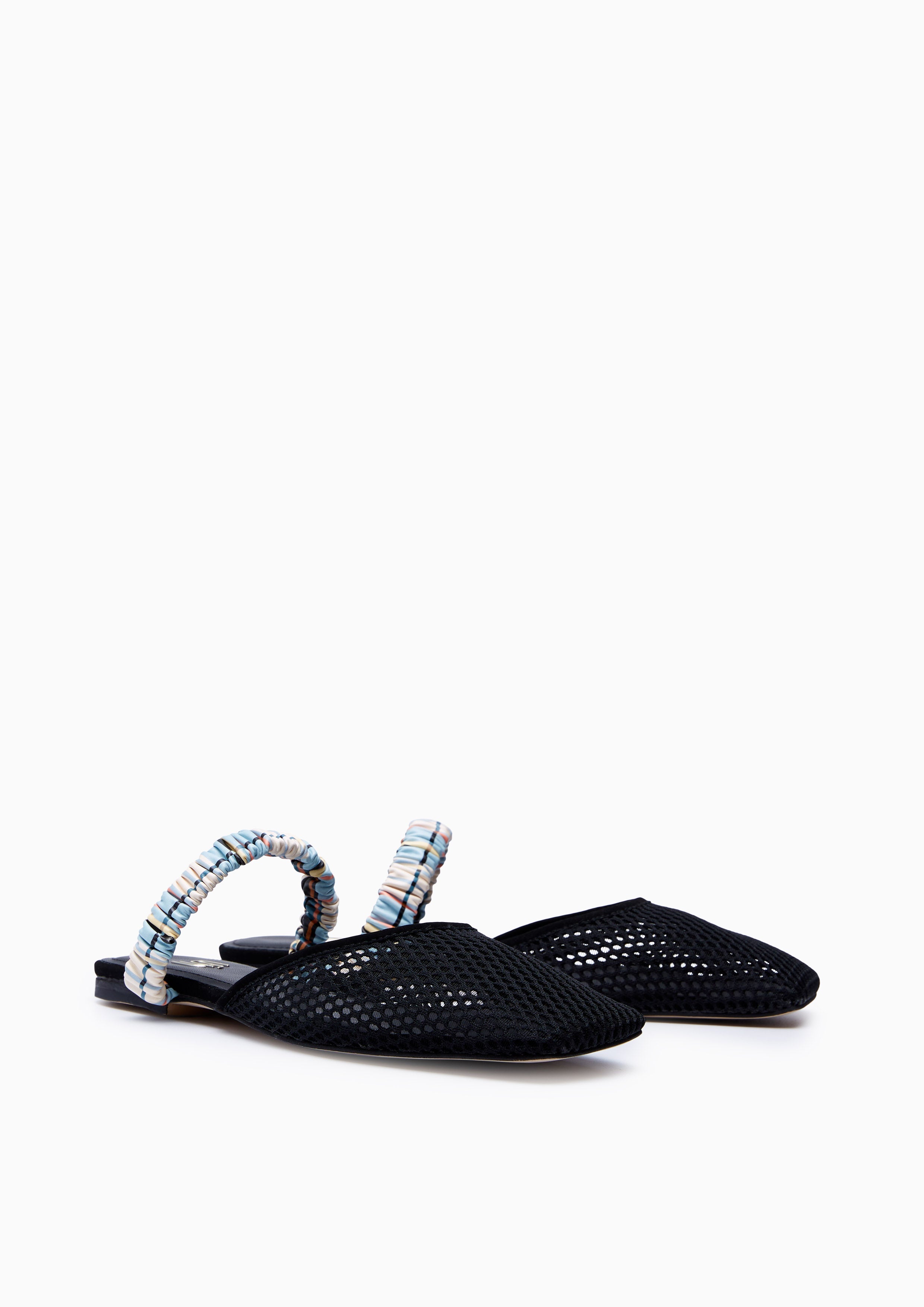 Vela Infinite Flats And Sandals - Black