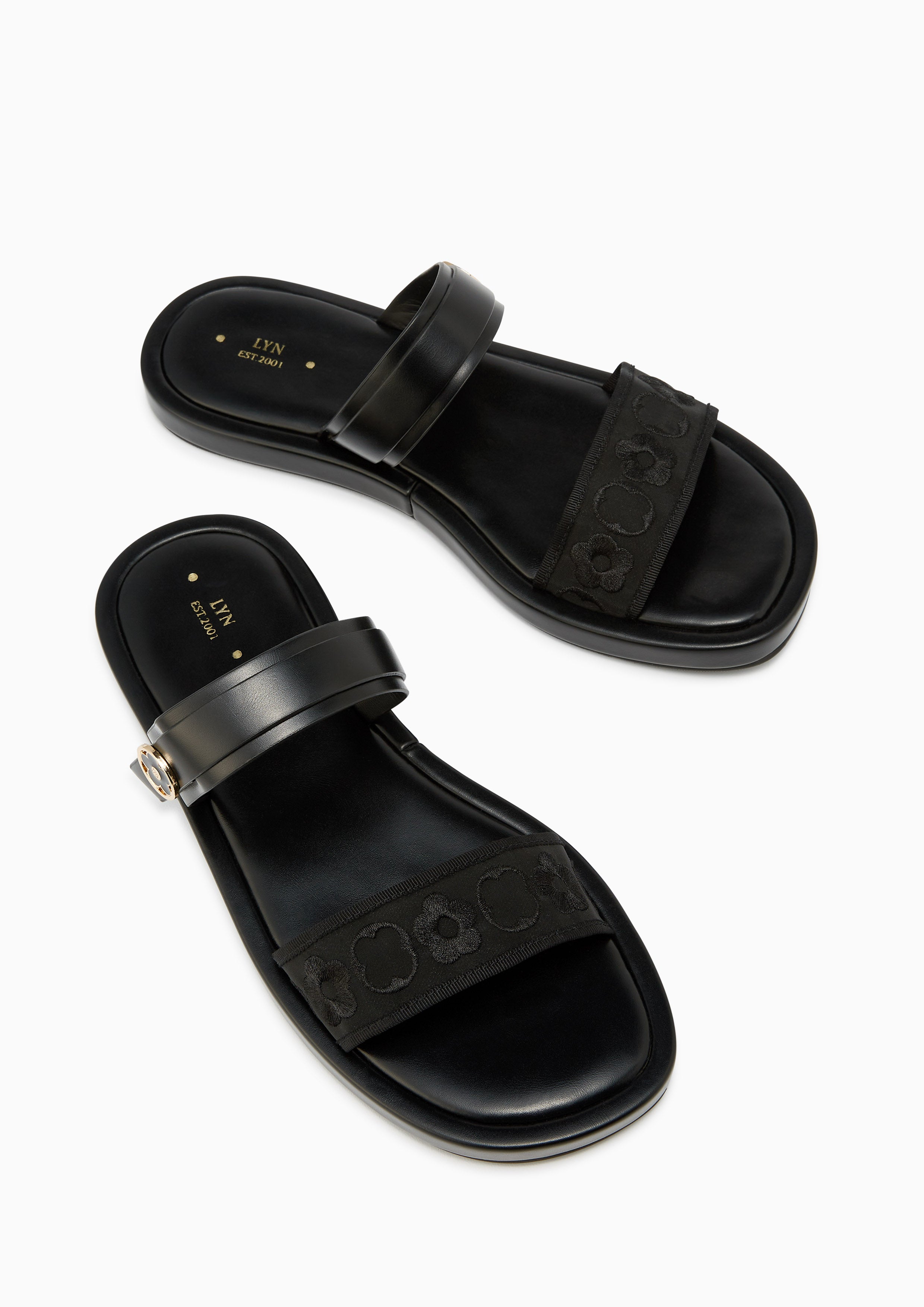 Blossom Flats And Sandals - Black