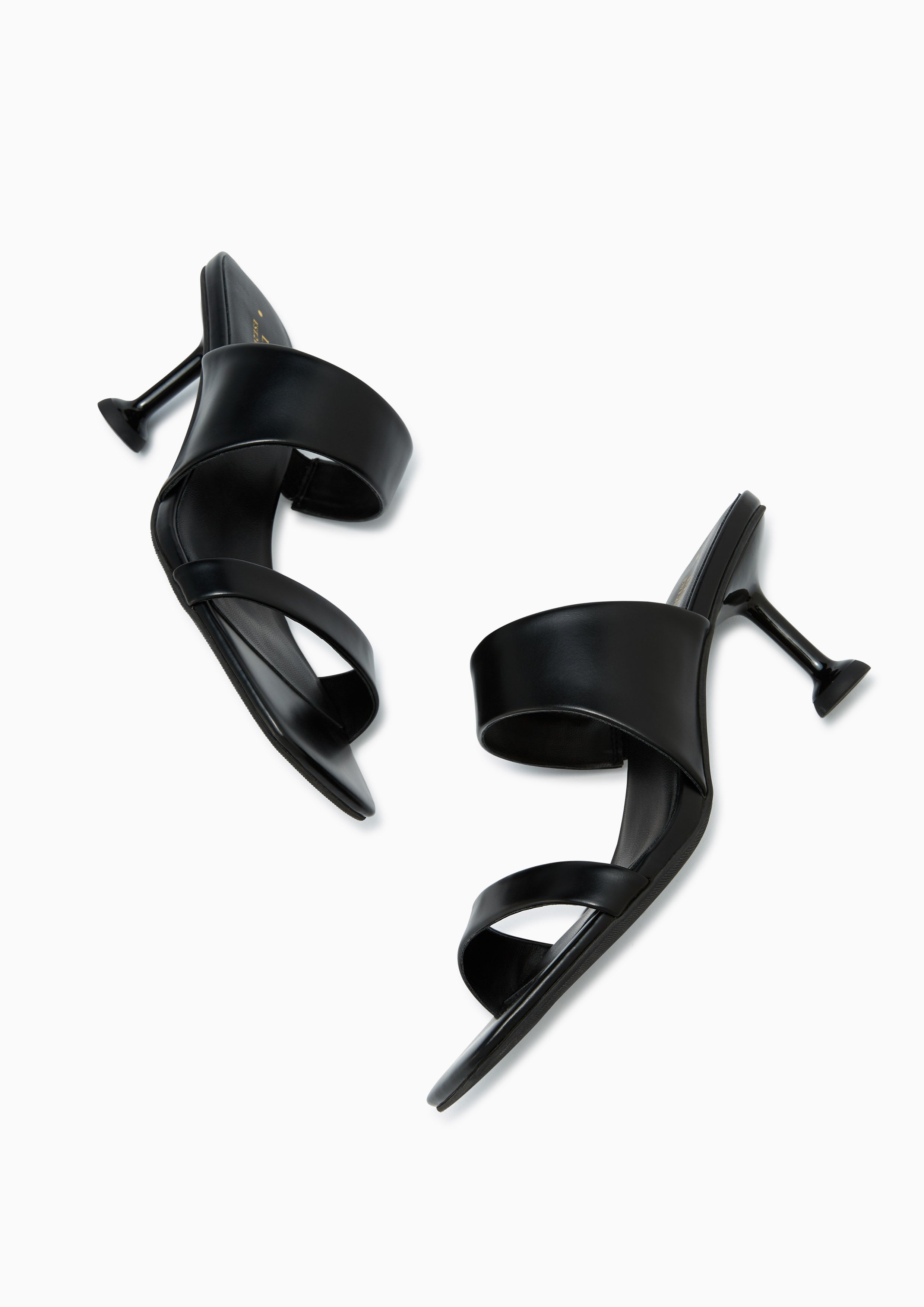 Cody Heels - Black