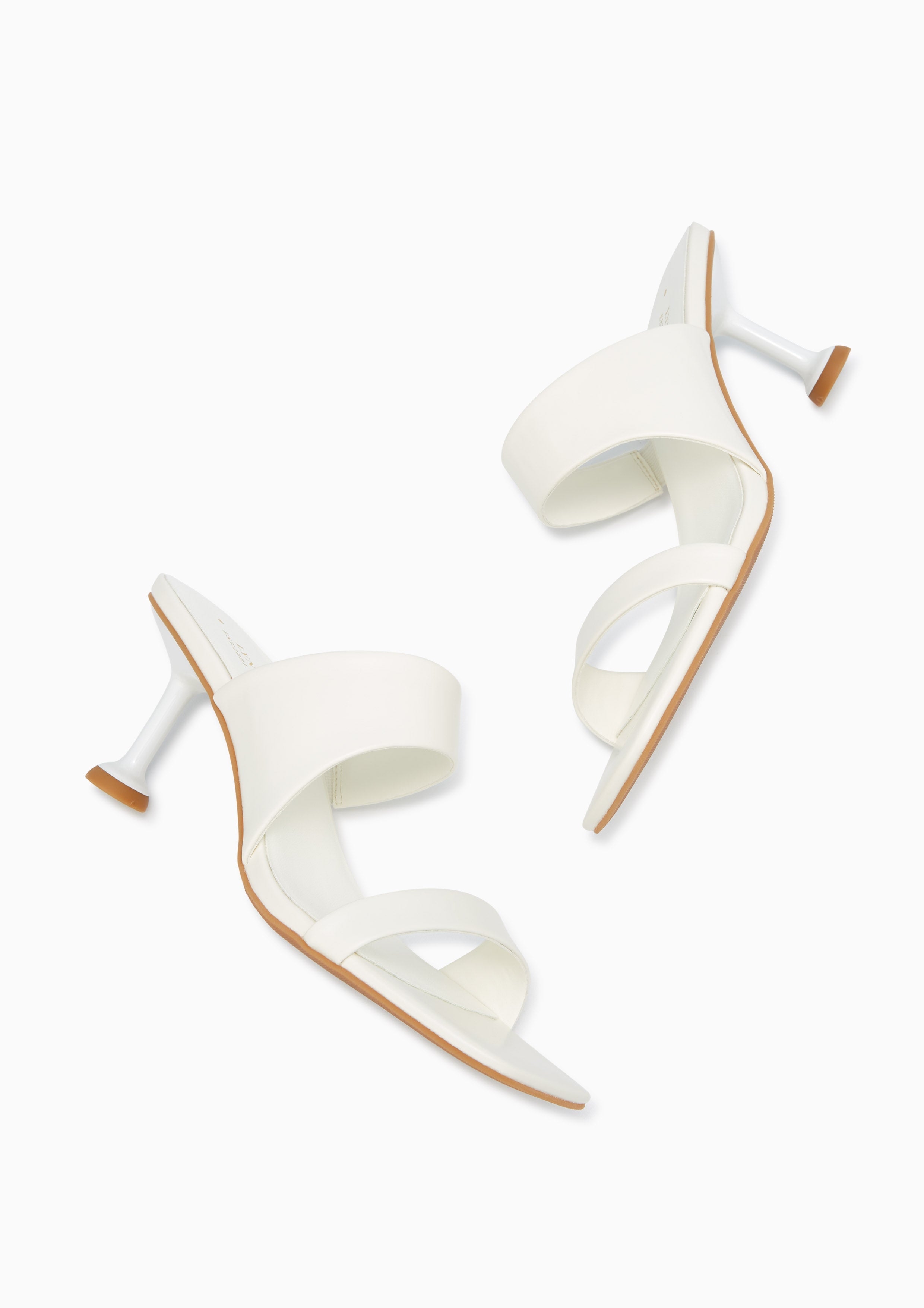 Cody Heels - Ivory