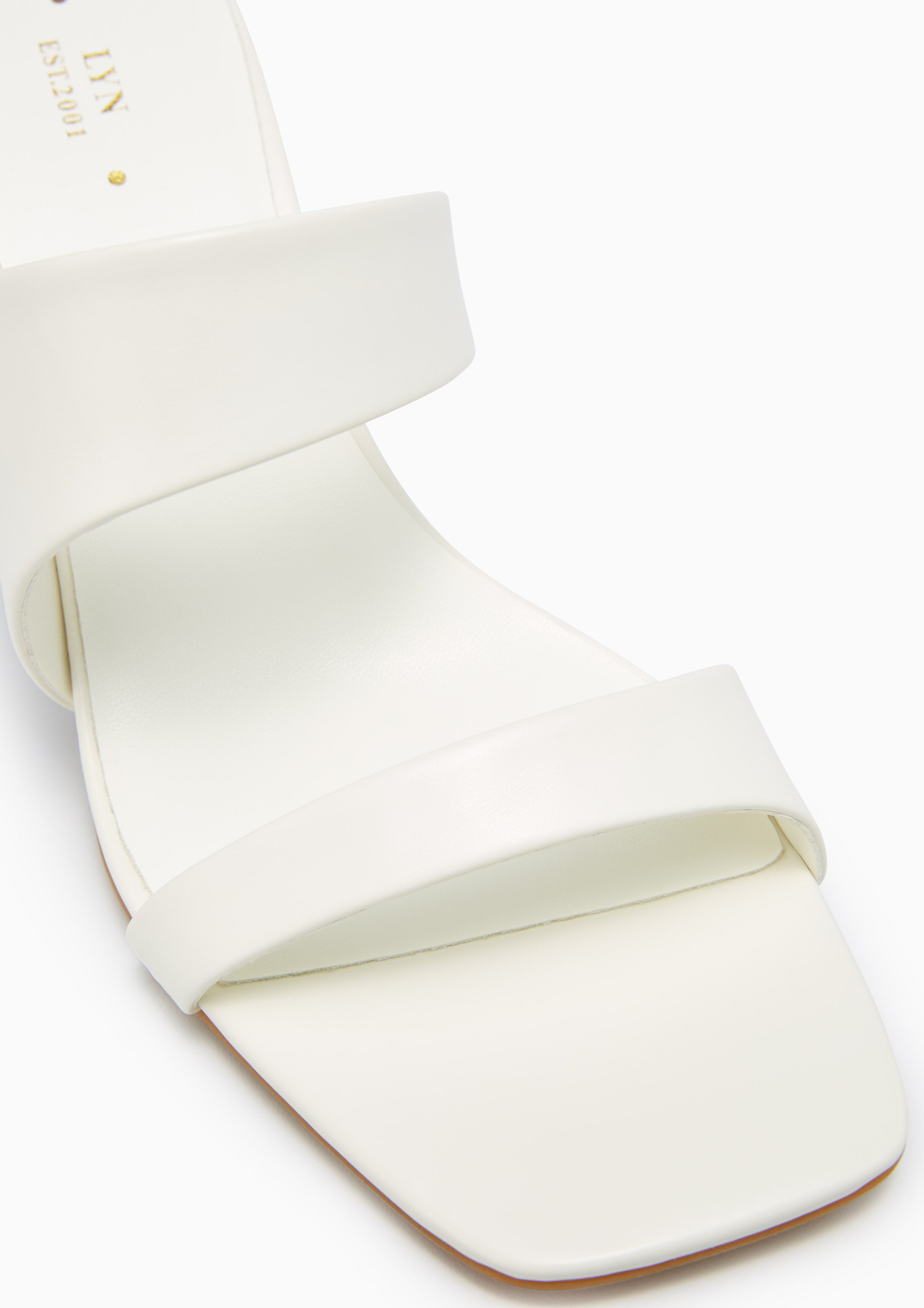 Cody Heels - Ivory