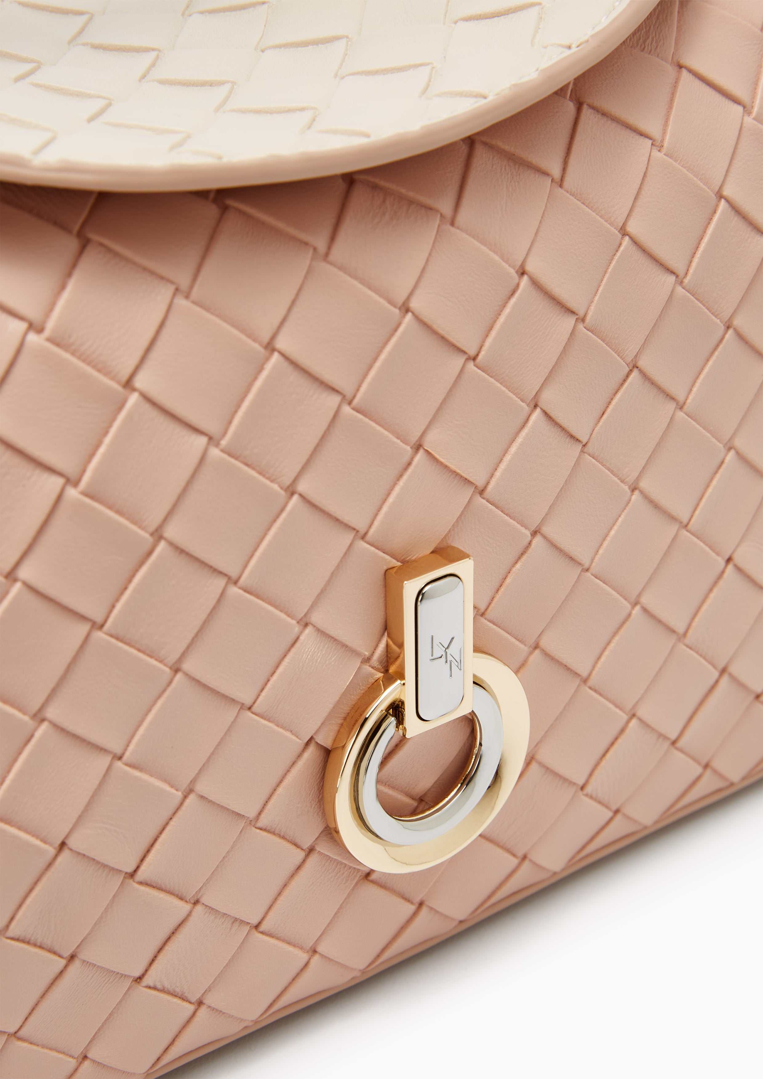 Verzo M Shoulder Bag - Pink Variation 2