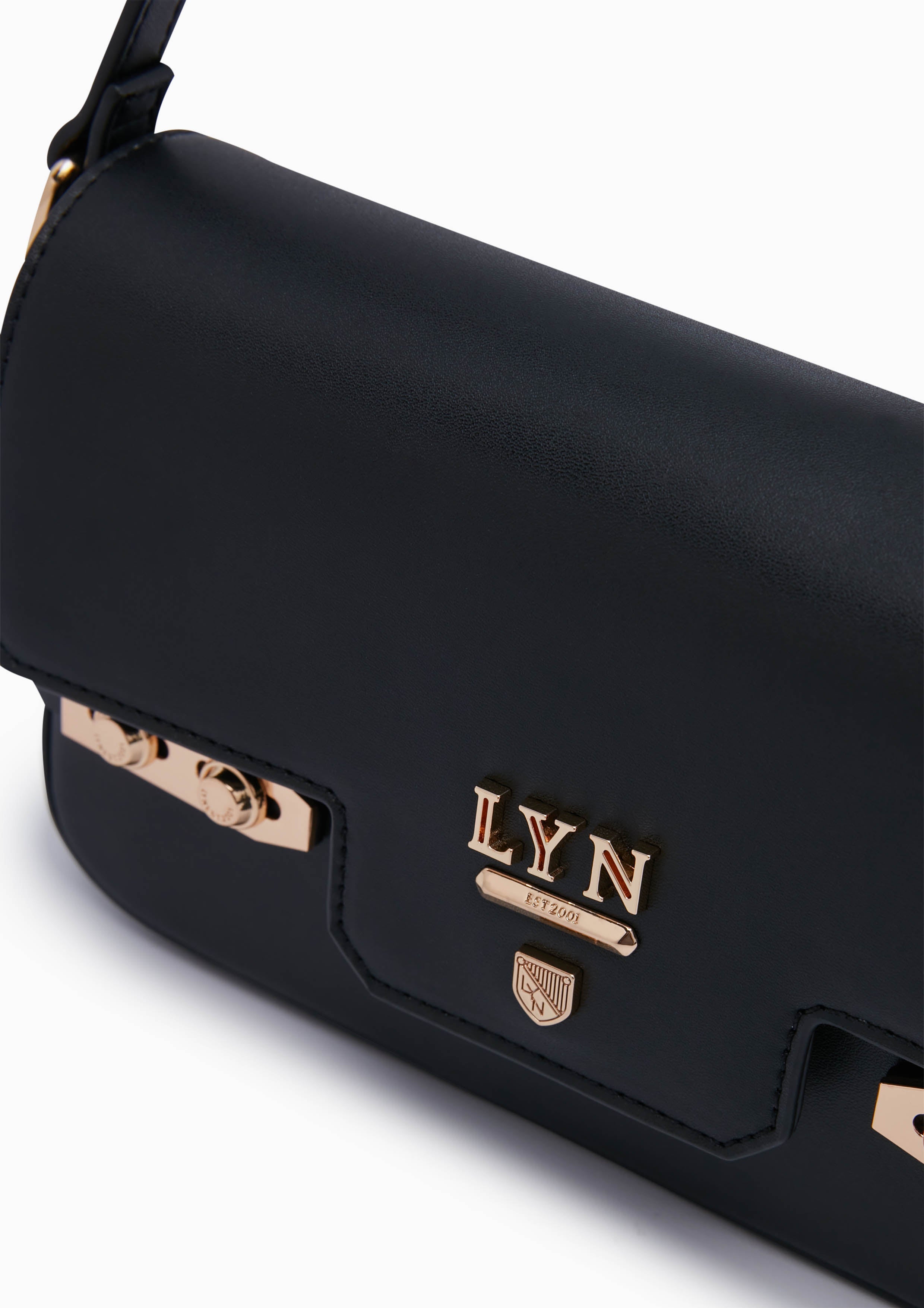 FINENESS III M SHOULDER BAGS - LYN VN